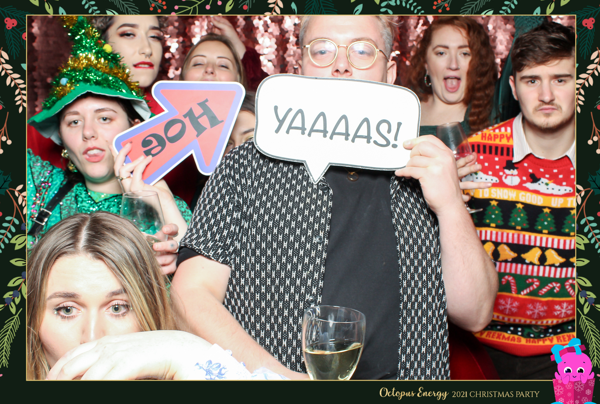 Octopus Energy Christmas Party 2021 | View more photos from the event at gallery.freshbooths.com/u/FreshBooths/Octopus-Energy-Christmas-Party-2021