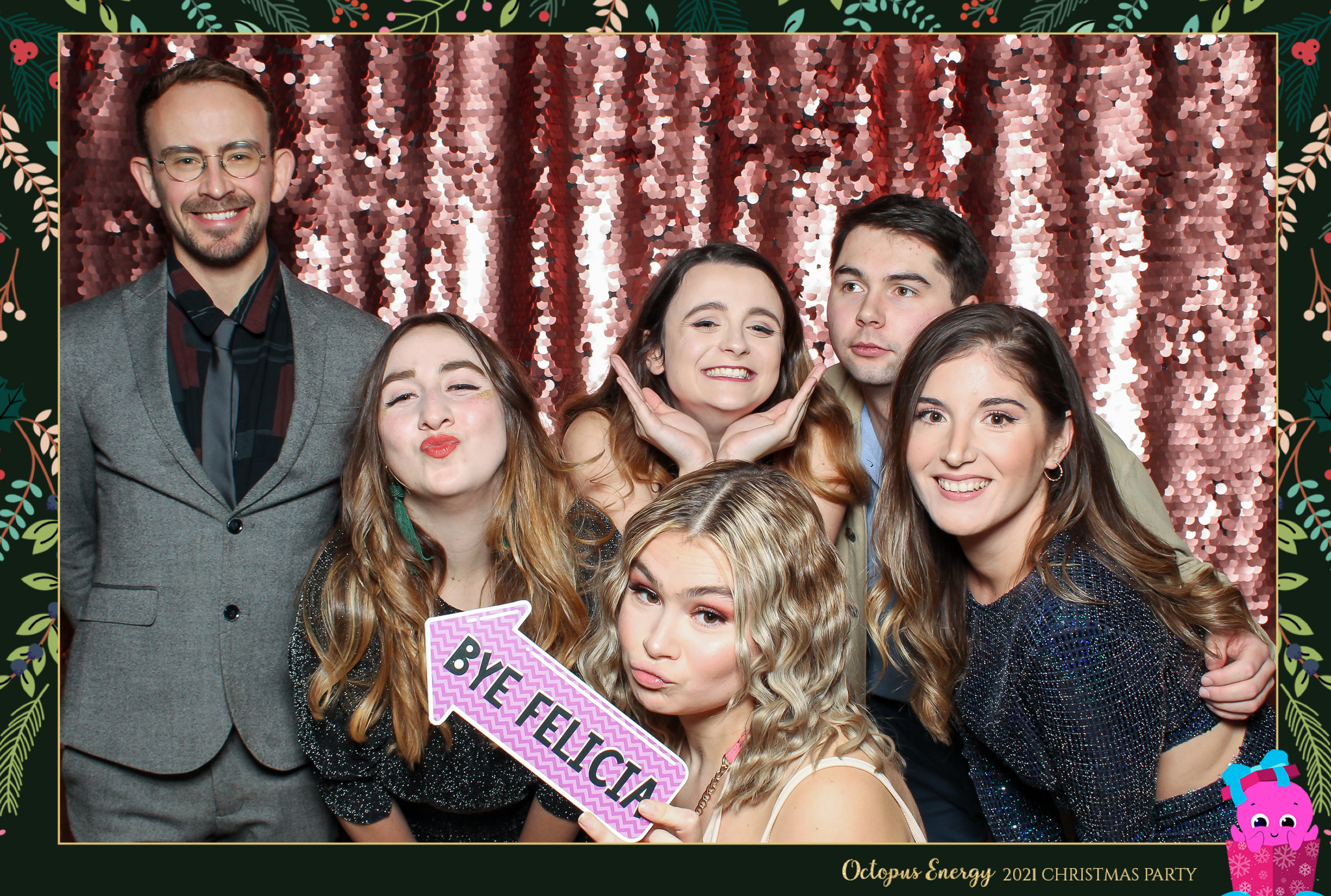 Octopus Energy Christmas Party 2021 | View more photos from the event at gallery.freshbooths.com/u/FreshBooths/Octopus-Energy-Christmas-Party-2021