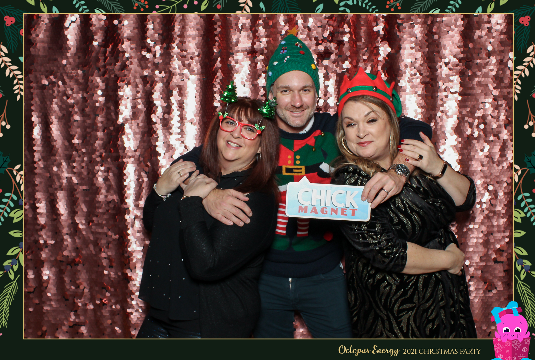 Octopus Energy Christmas Party 2021 | View more photos from the event at gallery.freshbooths.com/u/FreshBooths/Octopus-Energy-Christmas-Party-2021
