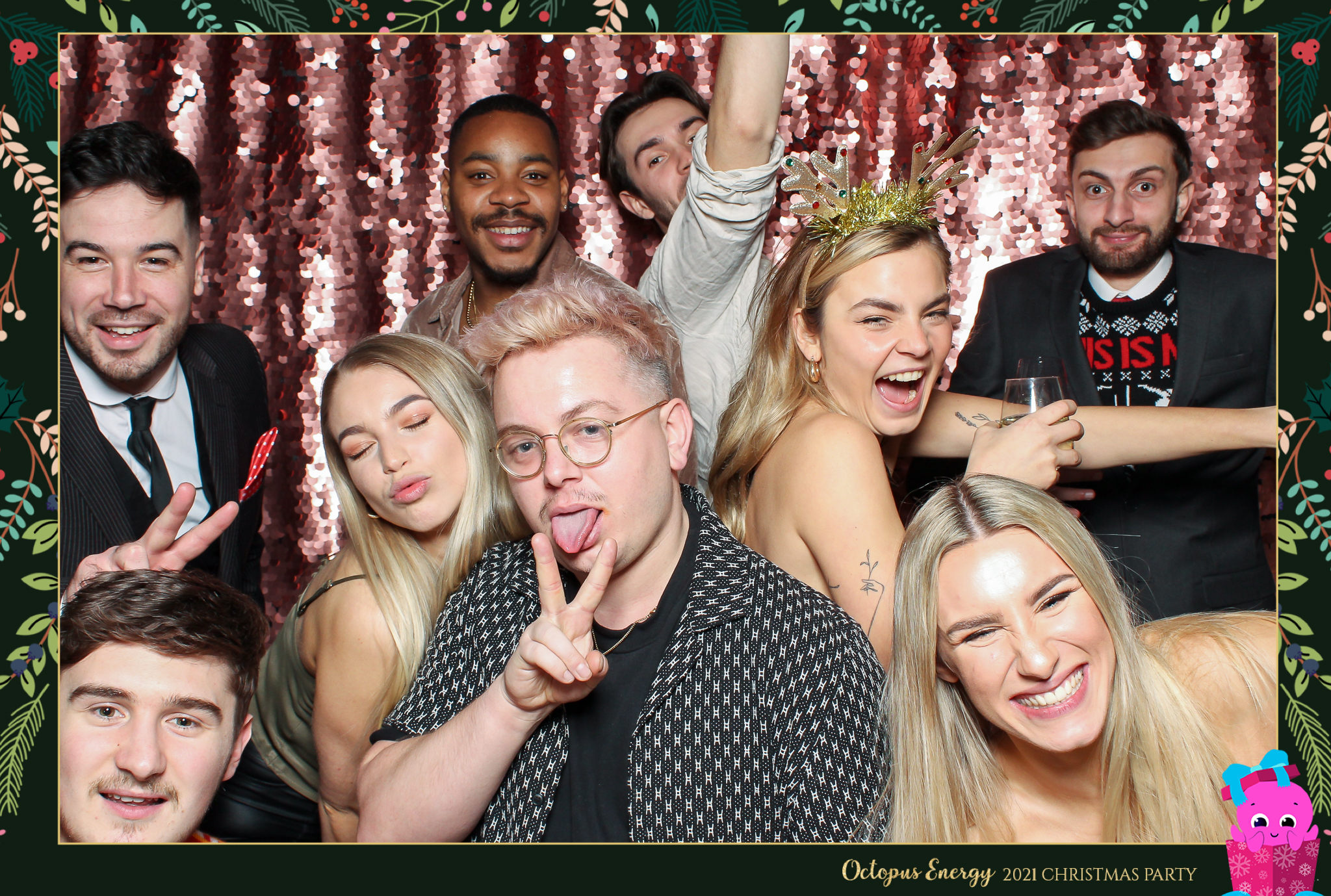Octopus Energy Christmas Party 2021 | View more photos from the event at gallery.freshbooths.com/u/FreshBooths/Octopus-Energy-Christmas-Party-2021