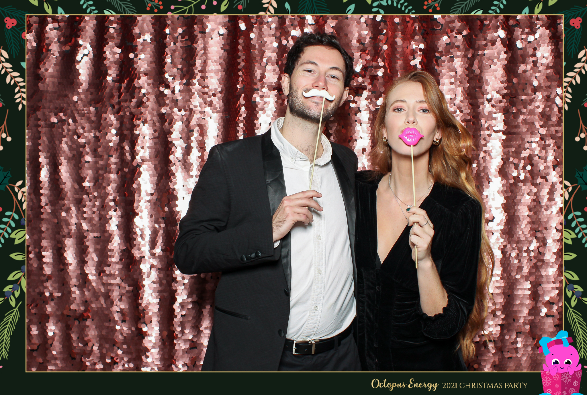 Octopus Energy Christmas Party 2021 | View more photos from the event at gallery.freshbooths.com/u/FreshBooths/Octopus-Energy-Christmas-Party-2021