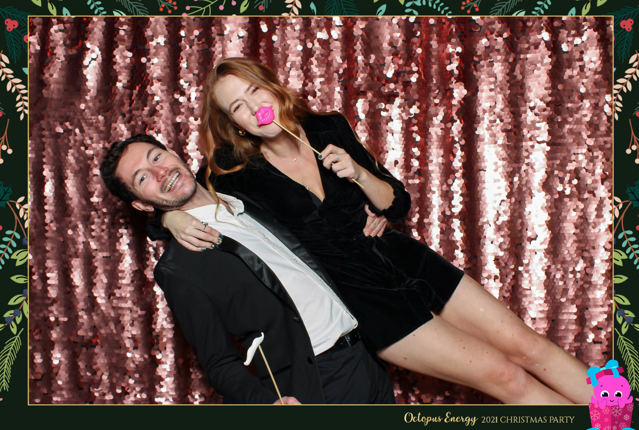 Octopus Energy Christmas Party 2021 | View more photos from the event at gallery.freshbooths.com/u/FreshBooths/Octopus-Energy-Christmas-Party-2021