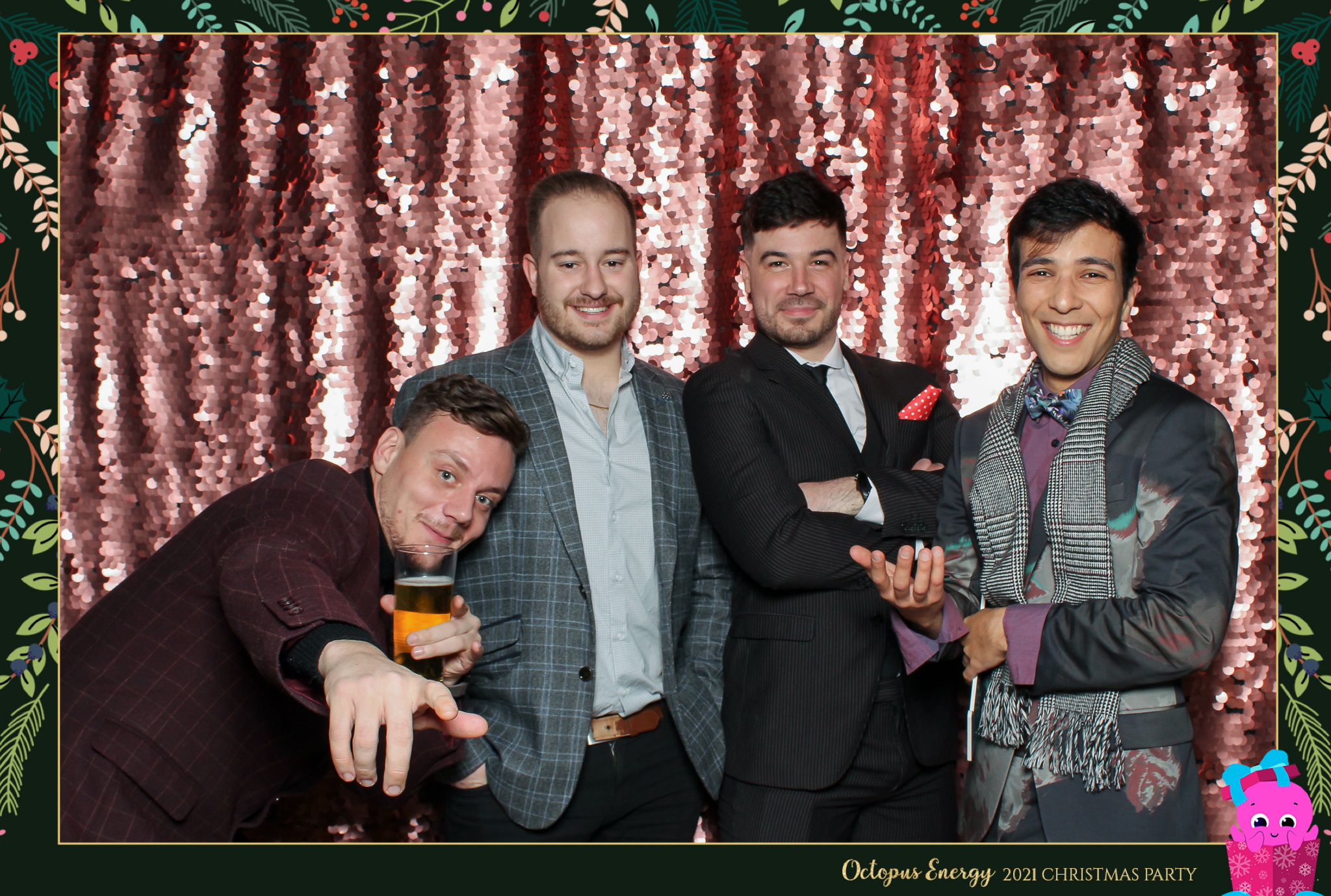 Octopus Energy Christmas Party 2021 | View more photos from the event at gallery.freshbooths.com/u/FreshBooths/Octopus-Energy-Christmas-Party-2021