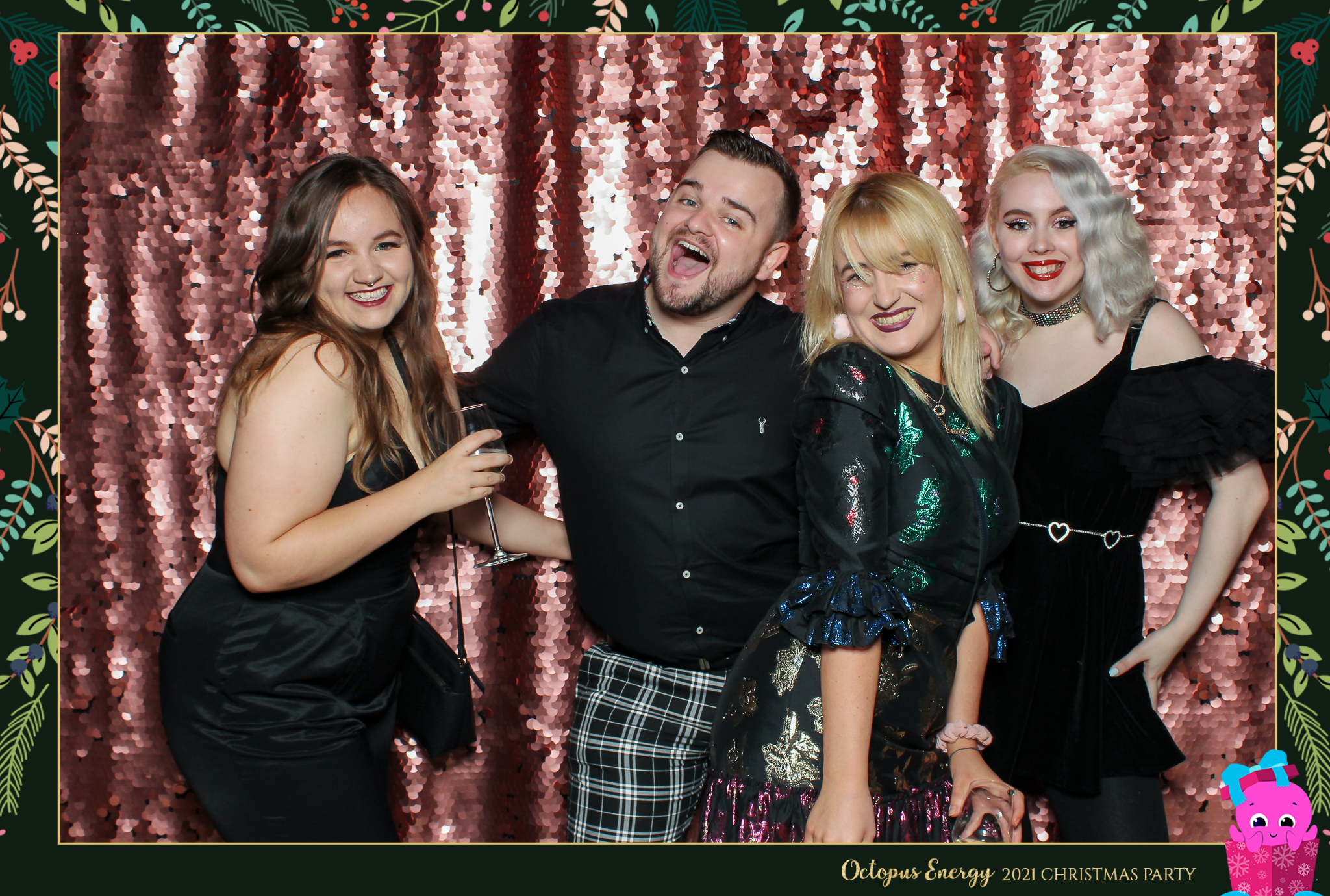 Octopus Energy Christmas Party 2021 | View more photos from the event at gallery.freshbooths.com/u/FreshBooths/Octopus-Energy-Christmas-Party-2021