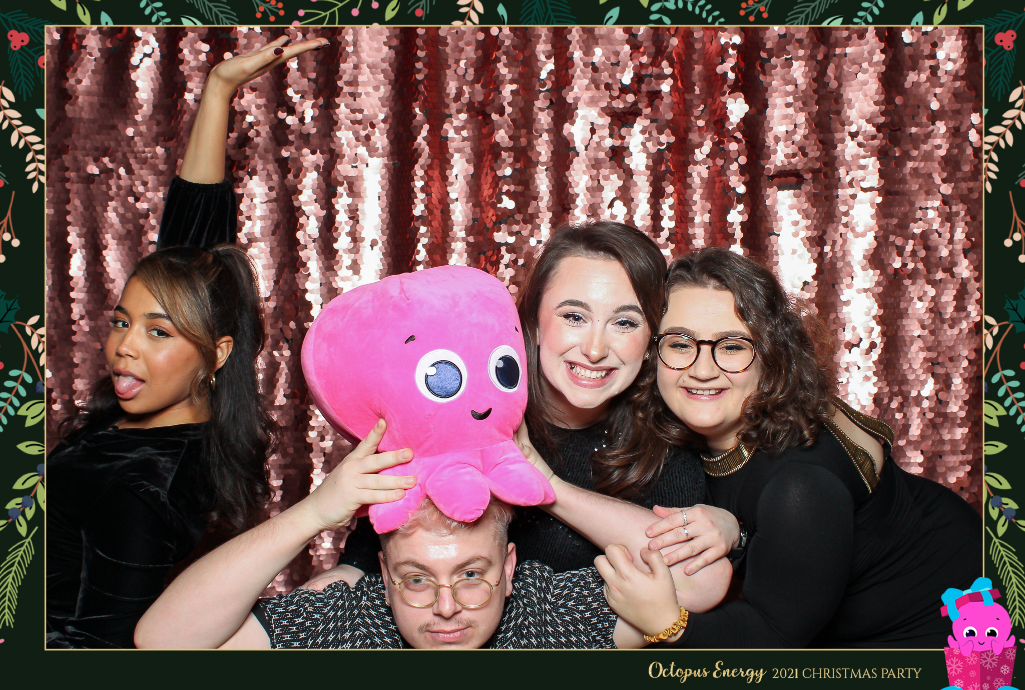Octopus Energy Christmas Party 2021 | View more photos from the event at gallery.freshbooths.com/u/FreshBooths/Octopus-Energy-Christmas-Party-2021