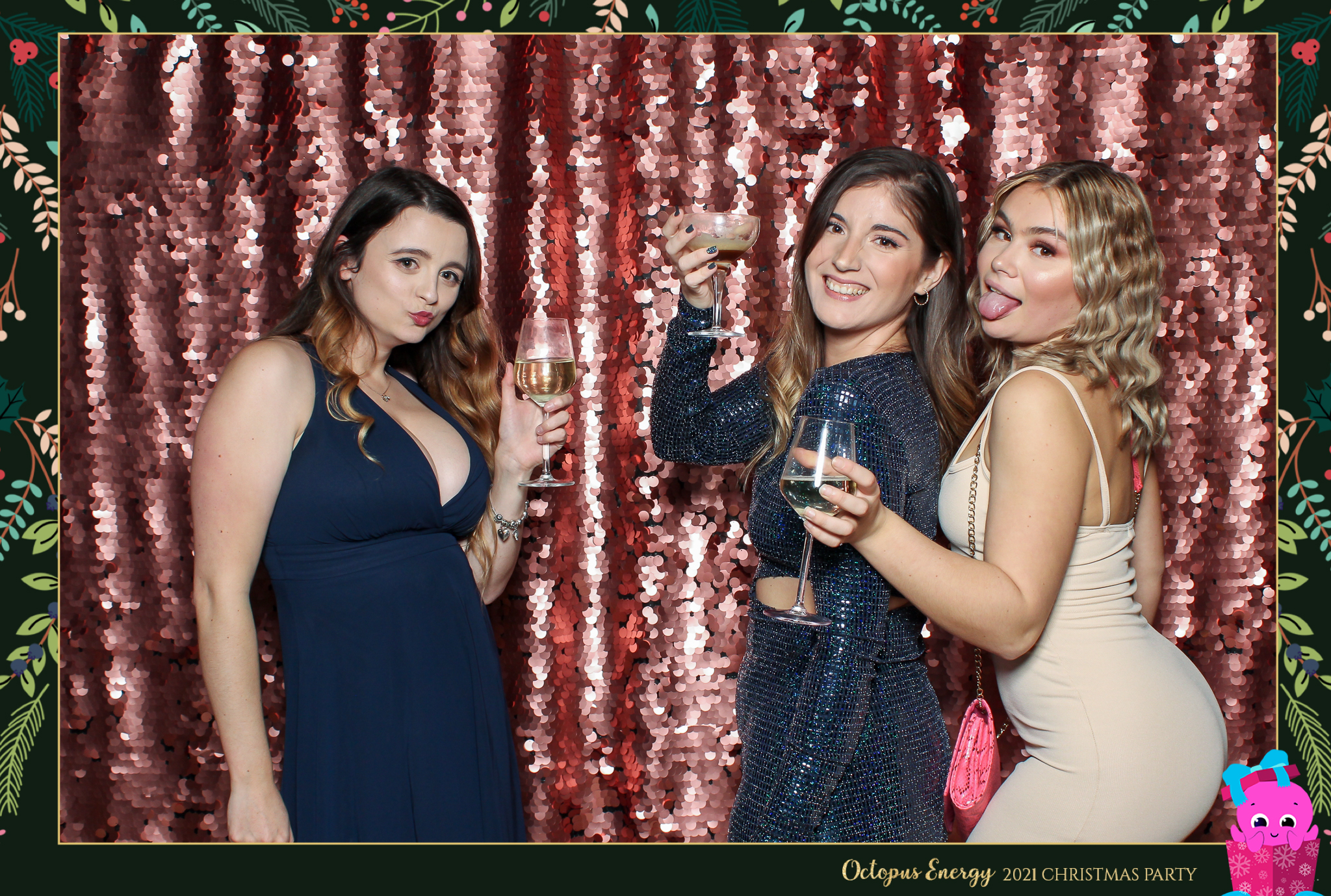 Octopus Energy Christmas Party 2021 | View more photos from the event at gallery.freshbooths.com/u/FreshBooths/Octopus-Energy-Christmas-Party-2021