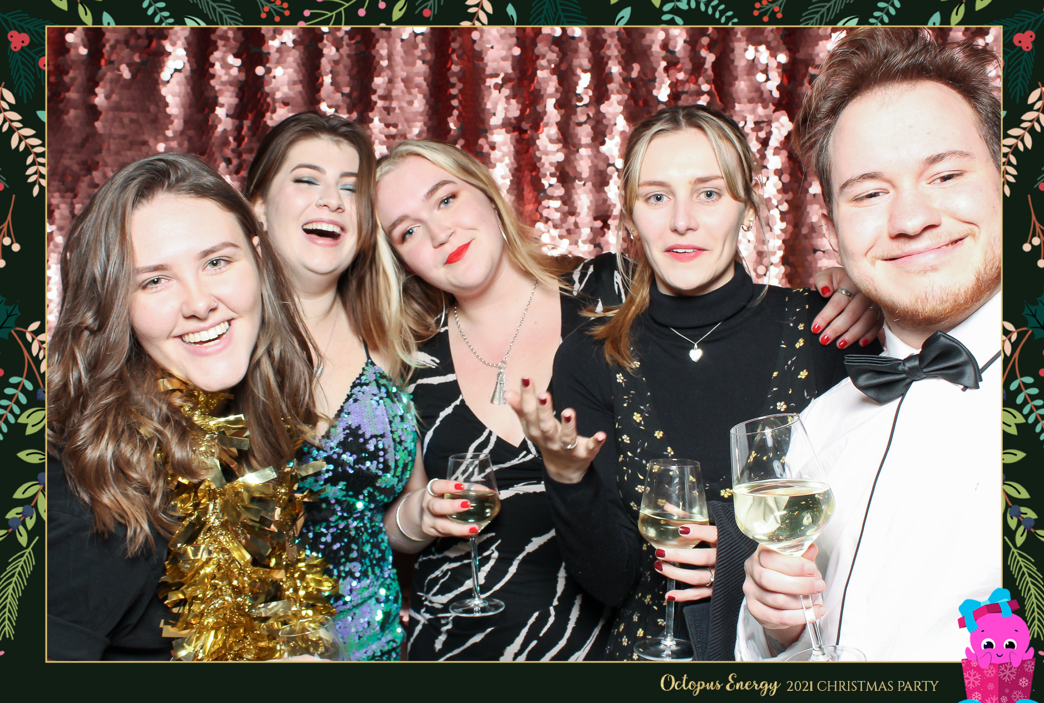 Octopus Energy Christmas Party 2021 | View more photos from the event at gallery.freshbooths.com/u/FreshBooths/Octopus-Energy-Christmas-Party-2021