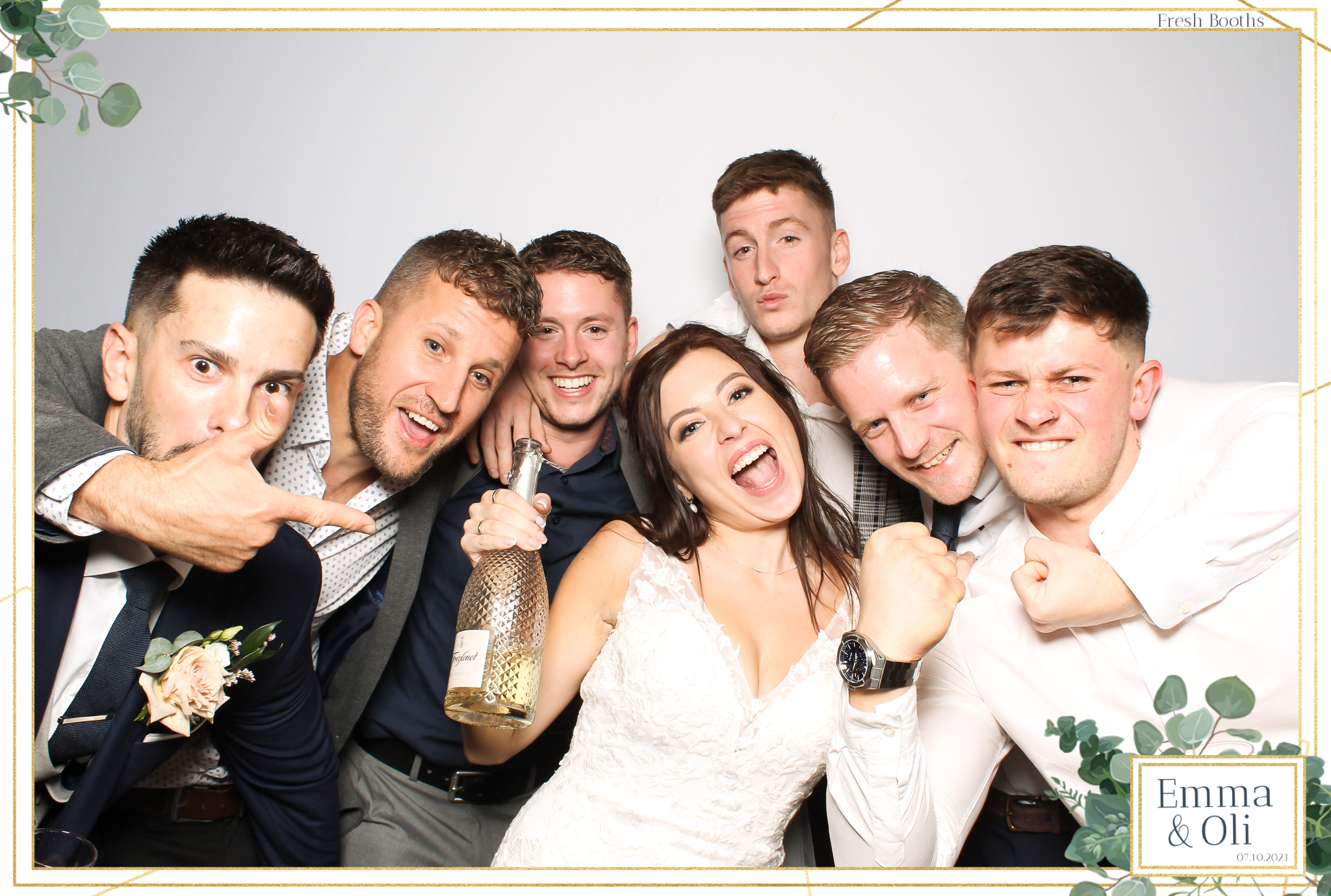 Oli & Emma Wedding - Classic Open Booth | View more photos from the event at gallery.freshbooths.com/u/FreshBooths/Oli-Emma-Wedding-Classic-Open-Booth