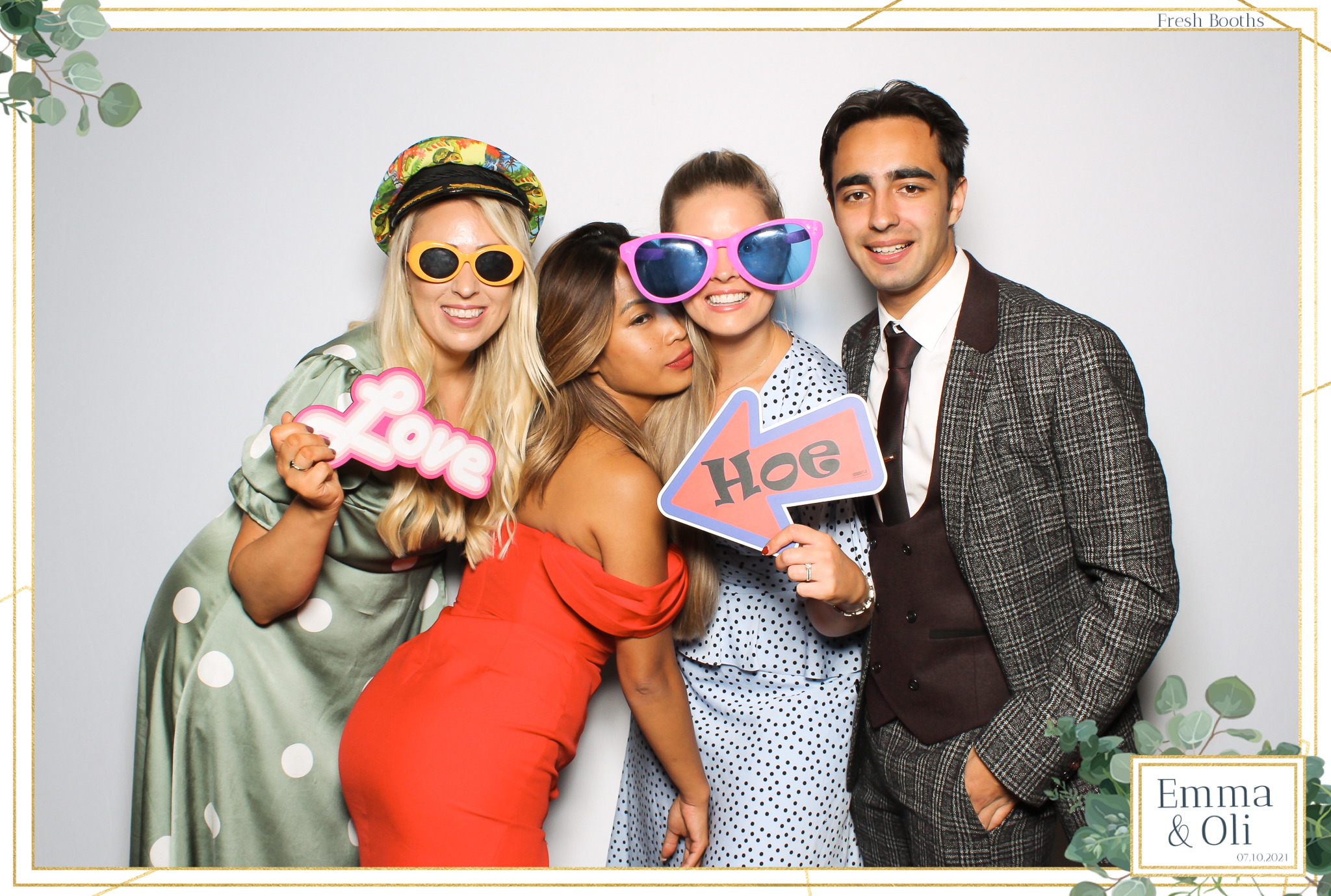 Oli & Emma Wedding - Classic Open Booth | View more photos from the event at gallery.freshbooths.com/u/FreshBooths/Oli-Emma-Wedding-Classic-Open-Booth