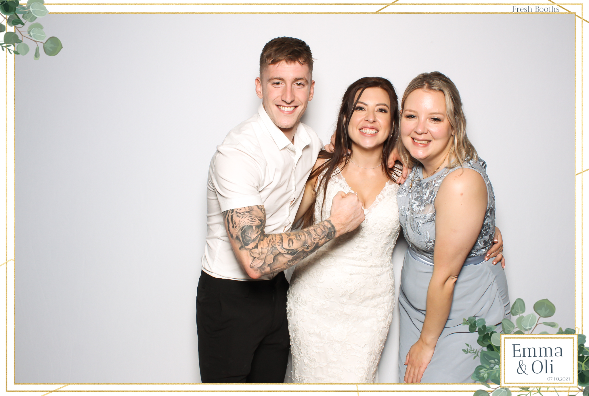 Oli & Emma Wedding - Classic Open Booth | View more photos from the event at gallery.freshbooths.com/u/FreshBooths/Oli-Emma-Wedding-Classic-Open-Booth