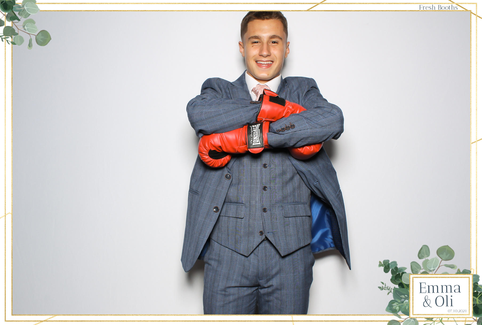 Oli & Emma Wedding - Classic Open Booth | View more photos from the event at gallery.freshbooths.com/u/FreshBooths/Oli-Emma-Wedding-Classic-Open-Booth
