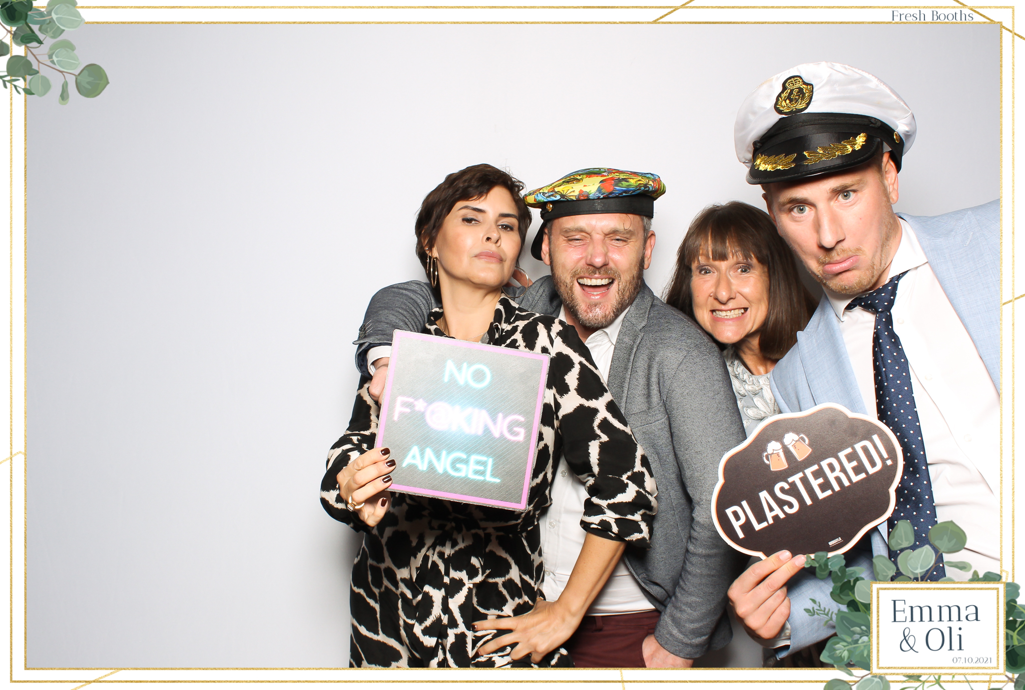 Oli & Emma Wedding - Classic Open Booth | View more photos from the event at gallery.freshbooths.com/u/FreshBooths/Oli-Emma-Wedding-Classic-Open-Booth