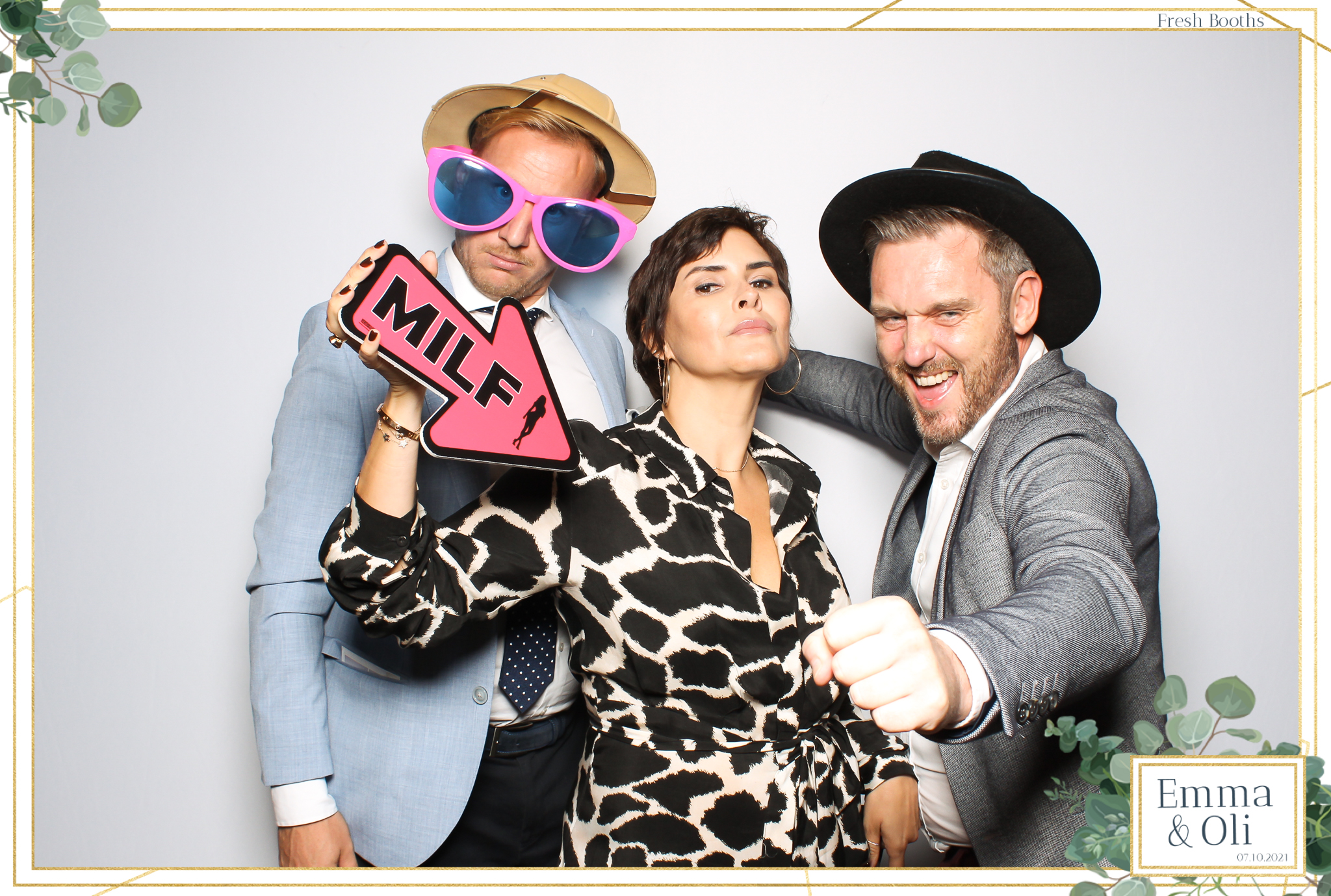 Oli & Emma Wedding - Classic Open Booth | View more photos from the event at gallery.freshbooths.com/u/FreshBooths/Oli-Emma-Wedding-Classic-Open-Booth