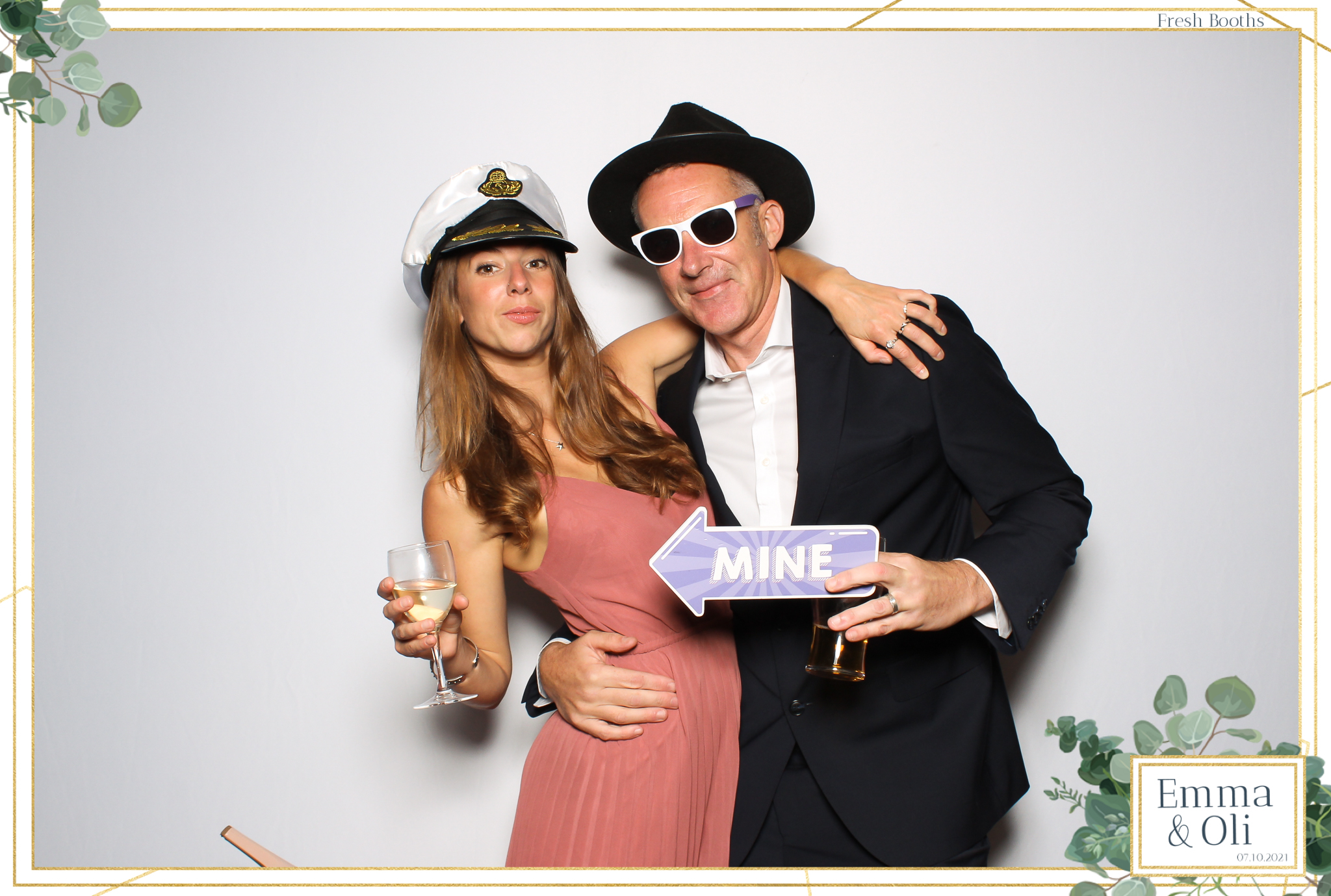Oli & Emma Wedding - Classic Open Booth | View more photos from the event at gallery.freshbooths.com/u/FreshBooths/Oli-Emma-Wedding-Classic-Open-Booth