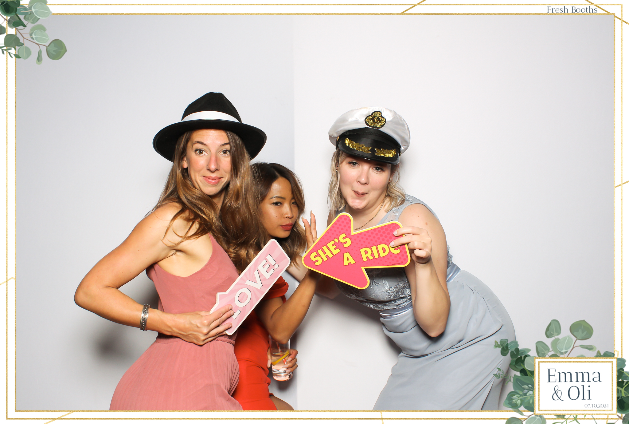Oli & Emma Wedding - Classic Open Booth | View more photos from the event at gallery.freshbooths.com/u/FreshBooths/Oli-Emma-Wedding-Classic-Open-Booth