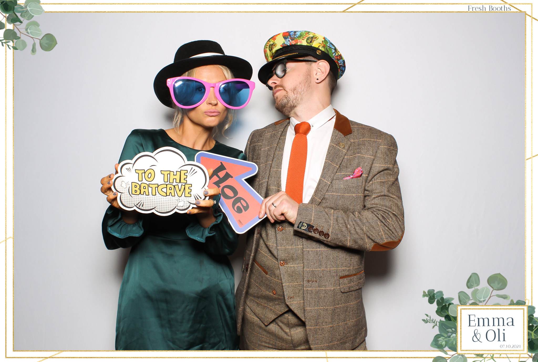 Oli & Emma Wedding - Classic Open Booth | View more photos from the event at gallery.freshbooths.com/u/FreshBooths/Oli-Emma-Wedding-Classic-Open-Booth