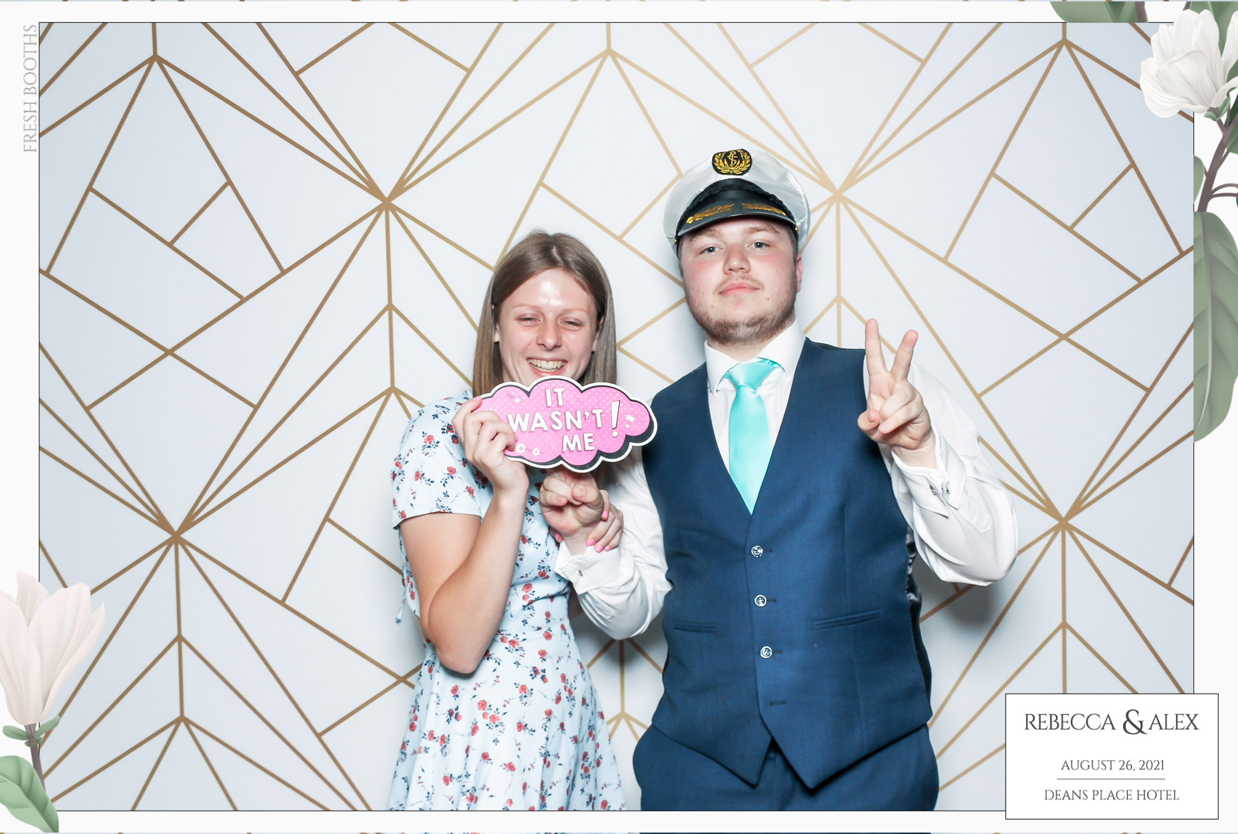 Rebecca & Alex - Classic Open Booth | View more photos from the event at gallery.freshbooths.com/u/FreshBooths/Rebecca-Alex-Classic-Open-Booth