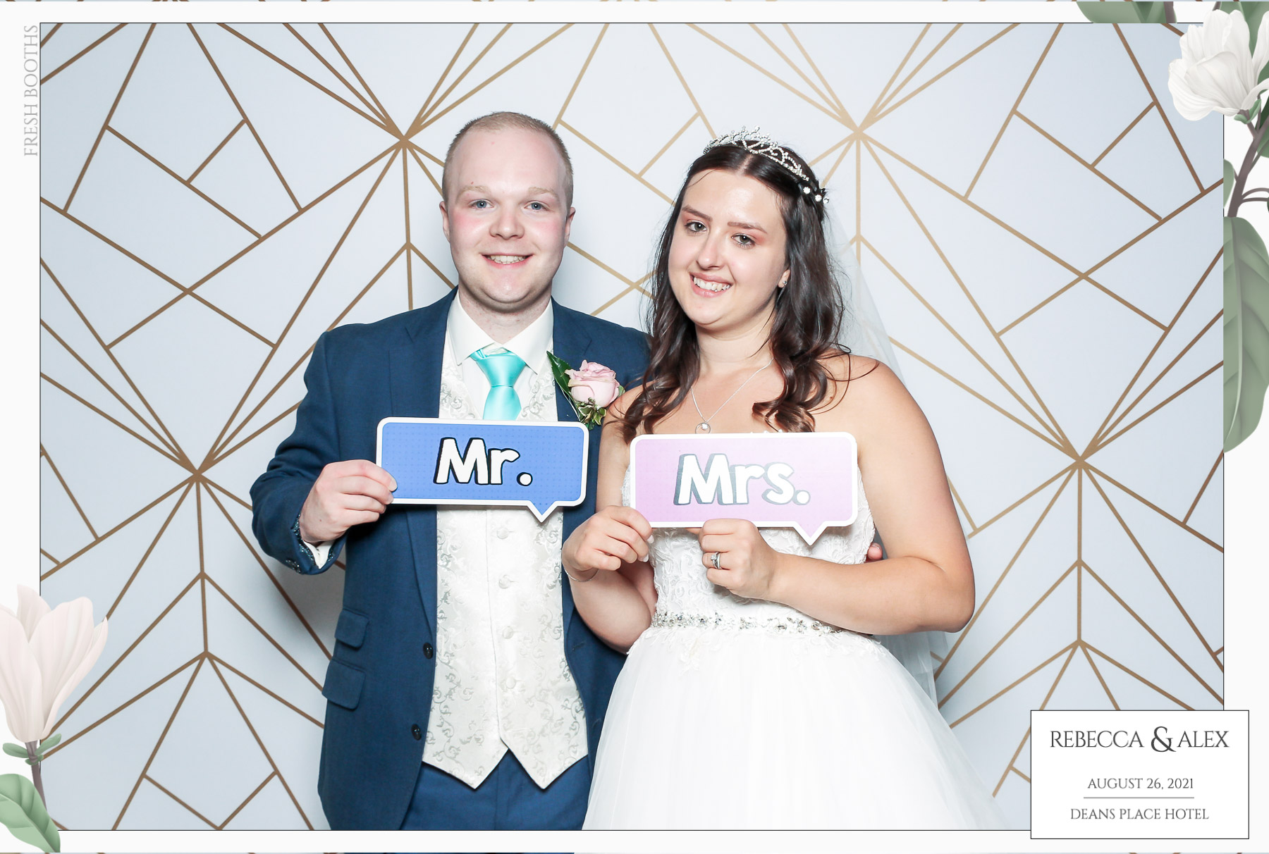 Rebecca & Alex - Classic Open Booth | View more photos from the event at gallery.freshbooths.com/u/FreshBooths/Rebecca-Alex-Classic-Open-Booth