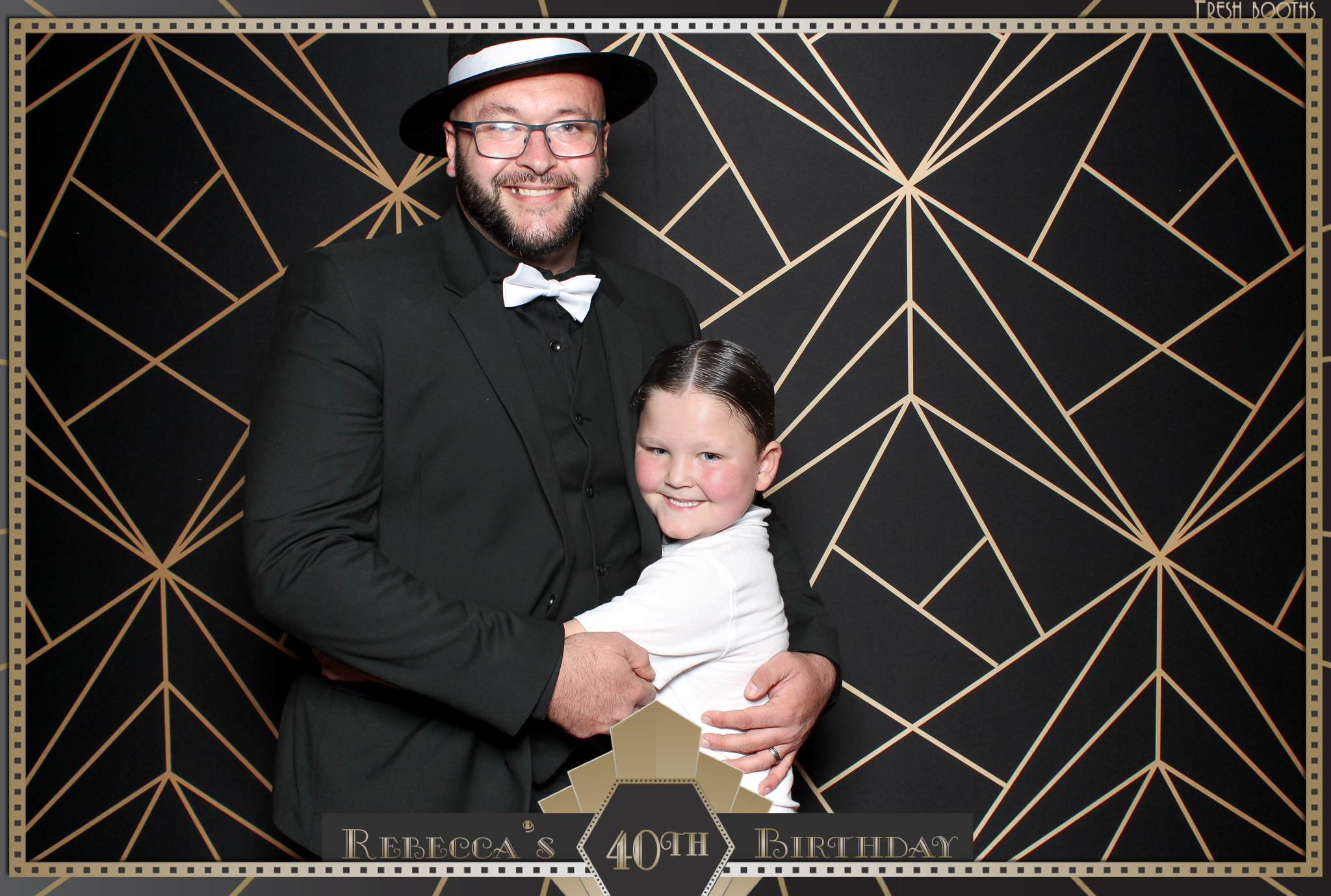 Rebecca's 40th - Classic Open Booth | View more photos from the event at gallery.freshbooths.com/u/FreshBooths/Rebeccas-40th-Classic-Open-Booth