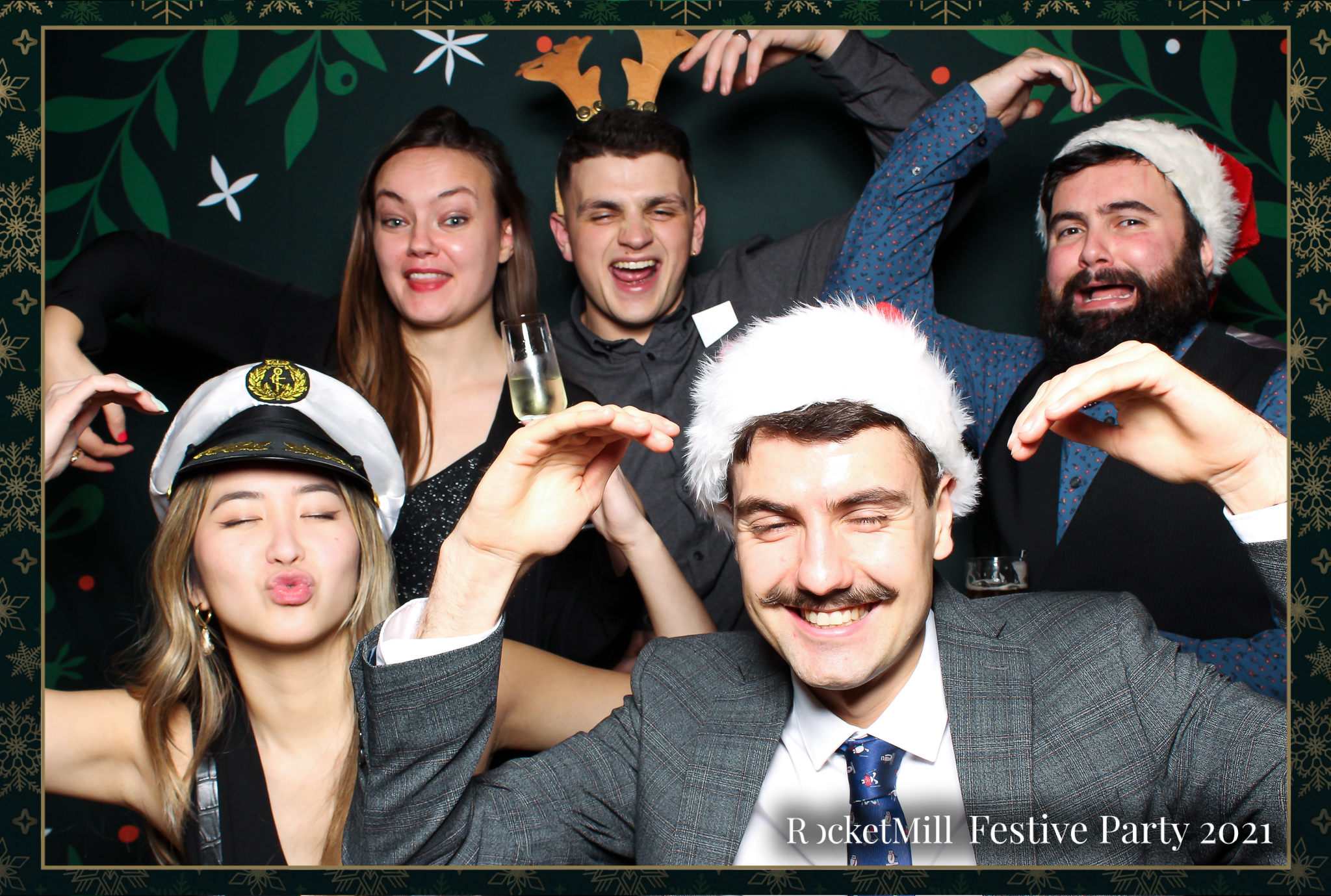RocketMill Christmas Party 2021 | View more photos from the event at gallery.freshbooths.com/u/FreshBooths/RocketMill-Christmas-Party-2021