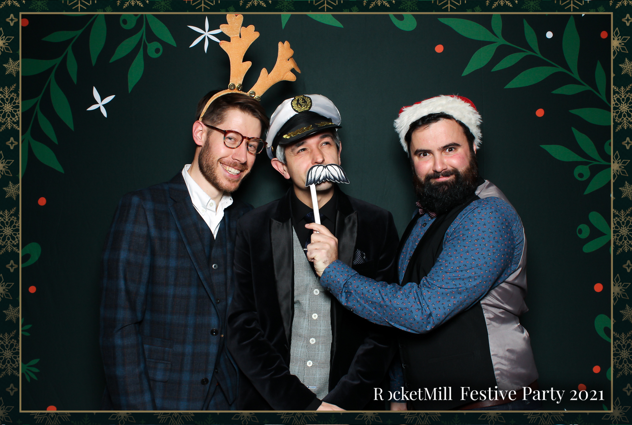 RocketMill Christmas Party 2021 | View more photos from the event at gallery.freshbooths.com/u/FreshBooths/RocketMill-Christmas-Party-2021