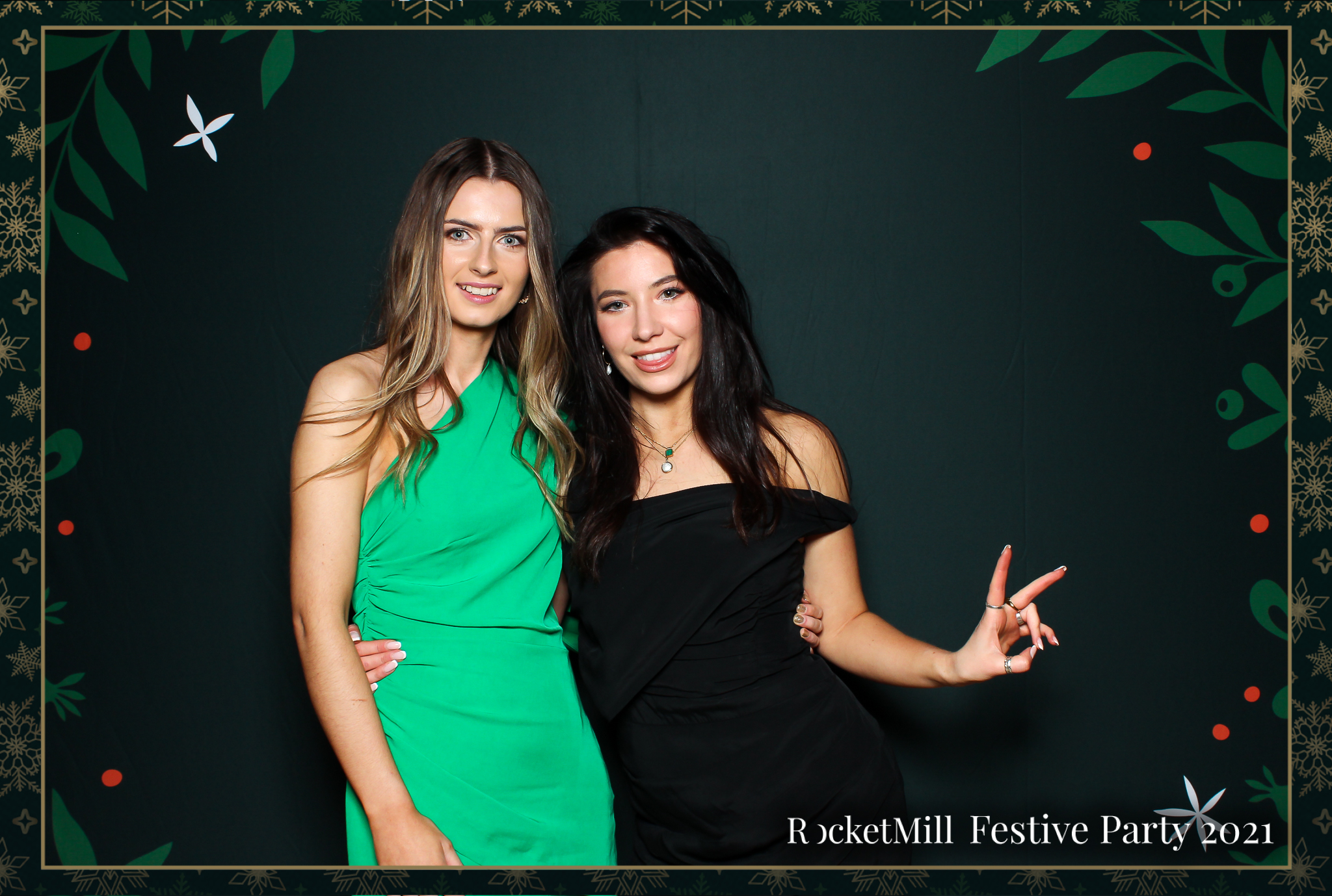 RocketMill Christmas Party 2021 | View more photos from the event at gallery.freshbooths.com/u/FreshBooths/RocketMill-Christmas-Party-2021