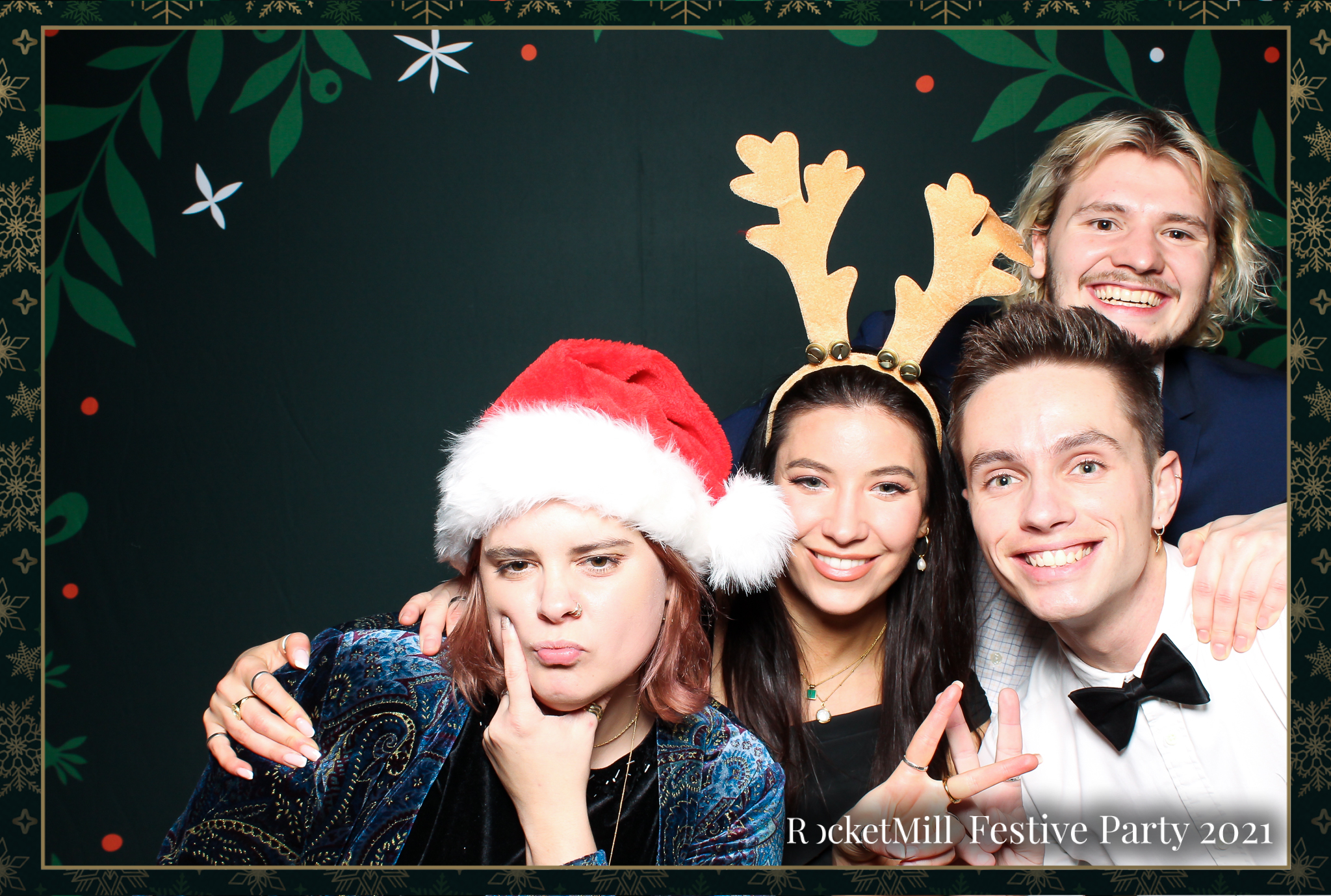 RocketMill Christmas Party 2021 | View more photos from the event at gallery.freshbooths.com/u/FreshBooths/RocketMill-Christmas-Party-2021
