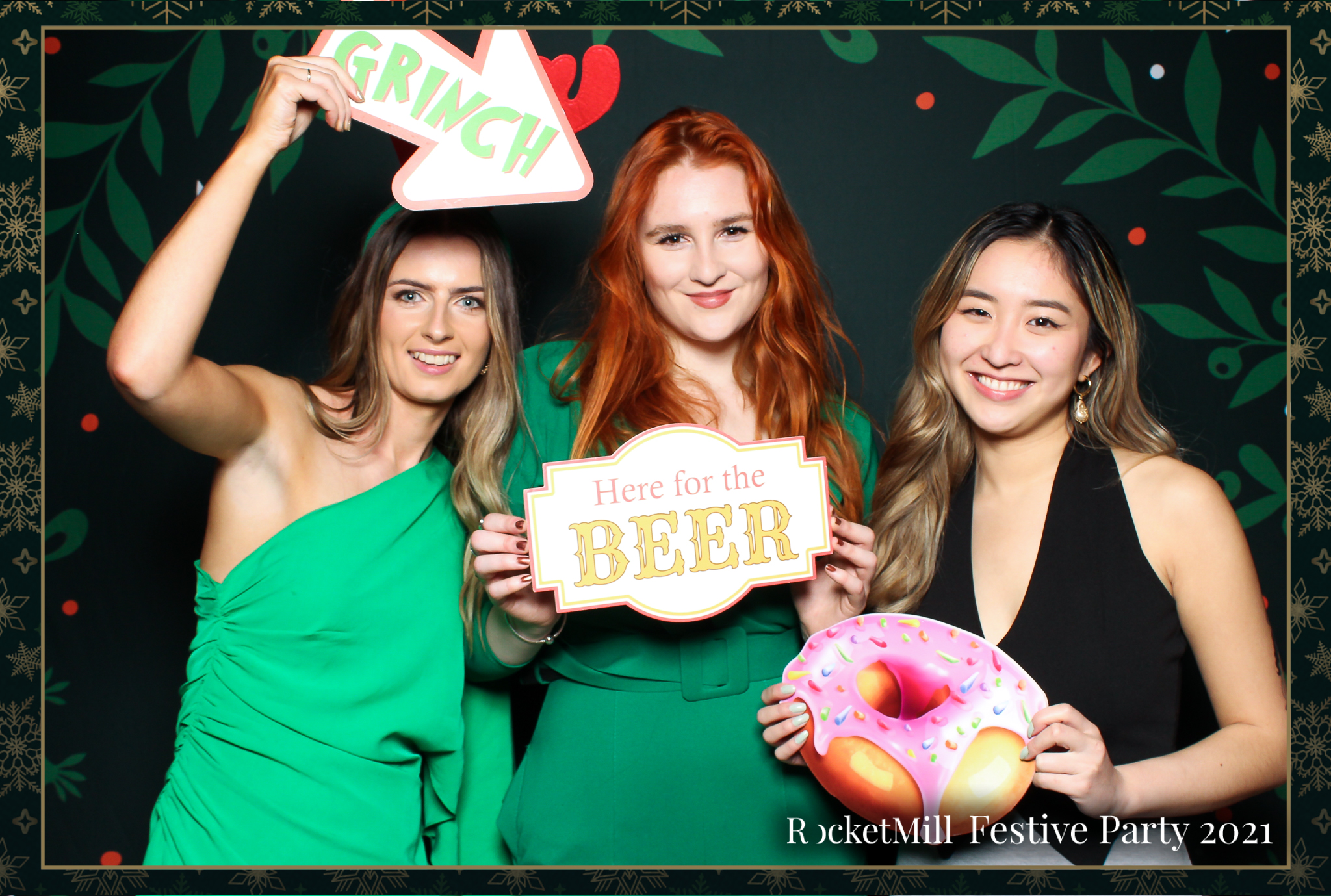 RocketMill Christmas Party 2021 | View more photos from the event at gallery.freshbooths.com/u/FreshBooths/RocketMill-Christmas-Party-2021