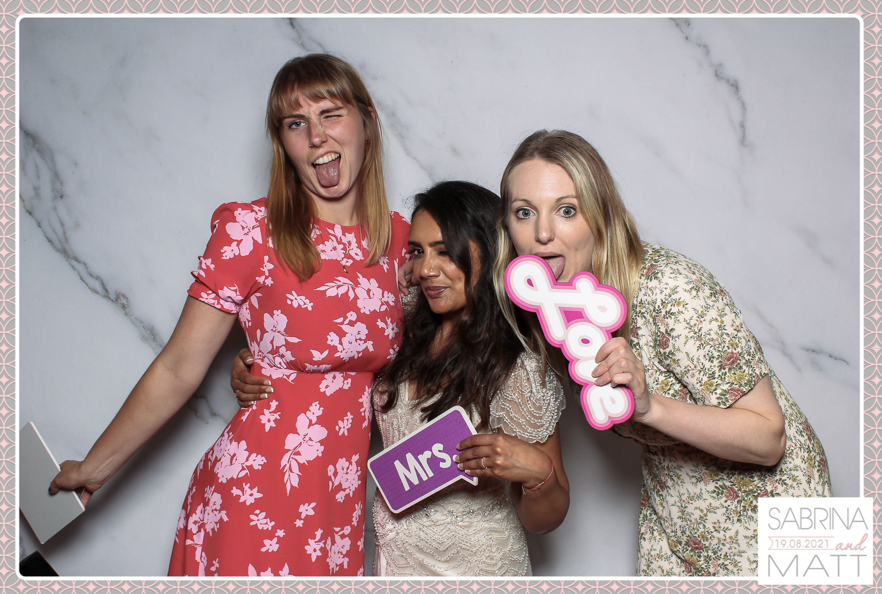 Sabrina and Matt Wedding Party | View more photos from the event at gallery.freshbooths.com/u/FreshBooths/Sabrina-and-Matt-Wedding-Party