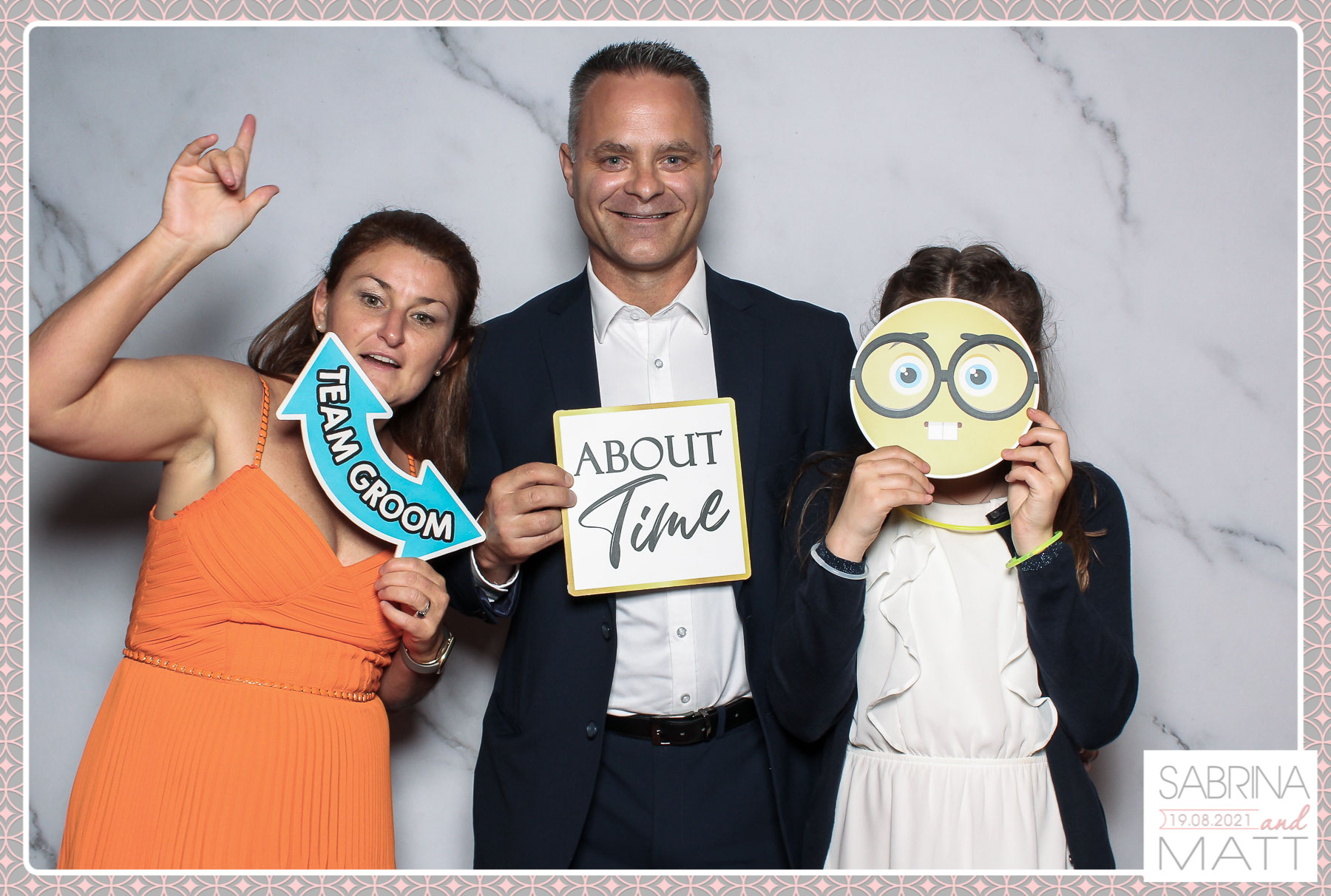 Sabrina and Matt Wedding Party | View more photos from the event at gallery.freshbooths.com/u/FreshBooths/Sabrina-and-Matt-Wedding-Party