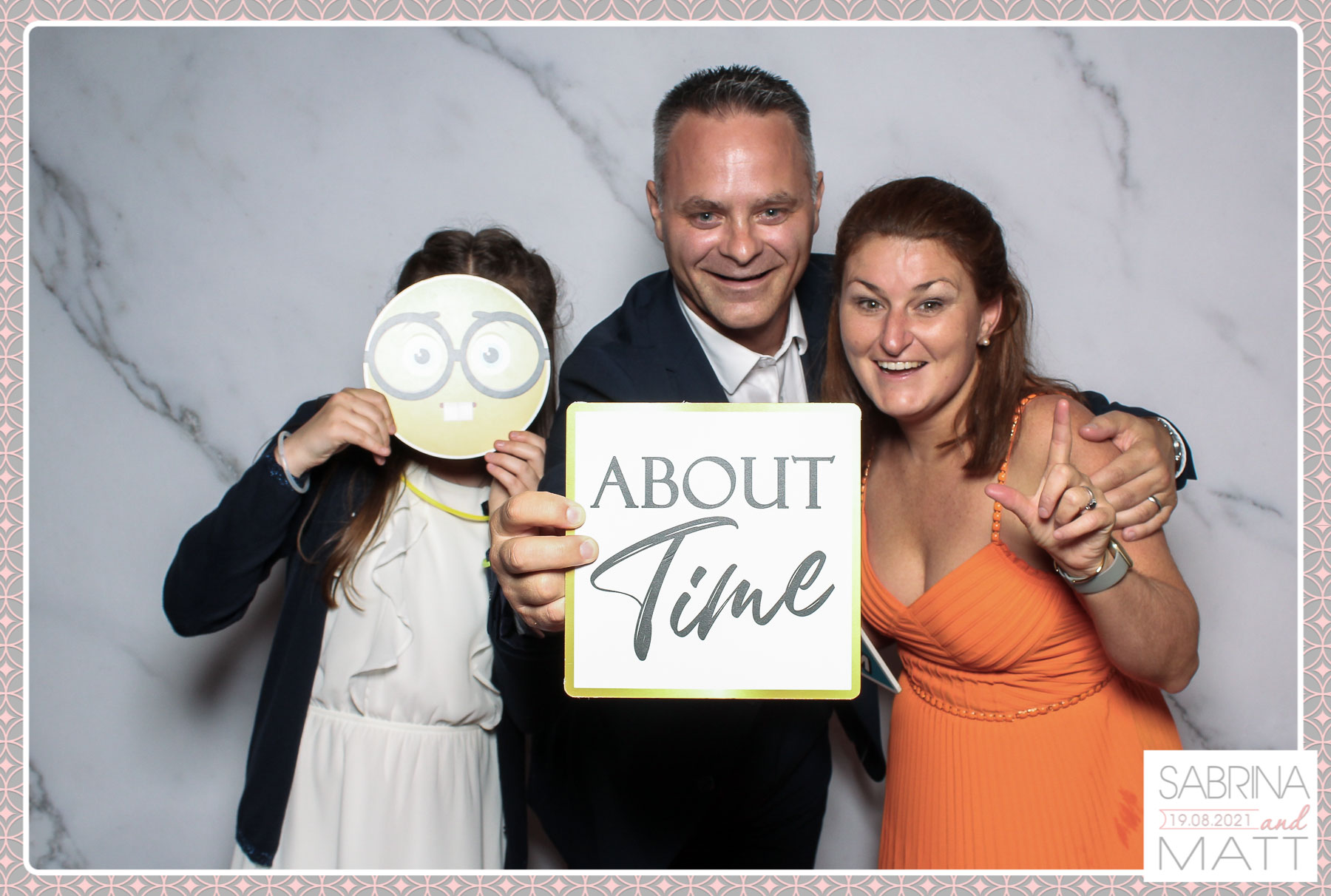 Sabrina and Matt Wedding Party | View more photos from the event at gallery.freshbooths.com/u/FreshBooths/Sabrina-and-Matt-Wedding-Party
