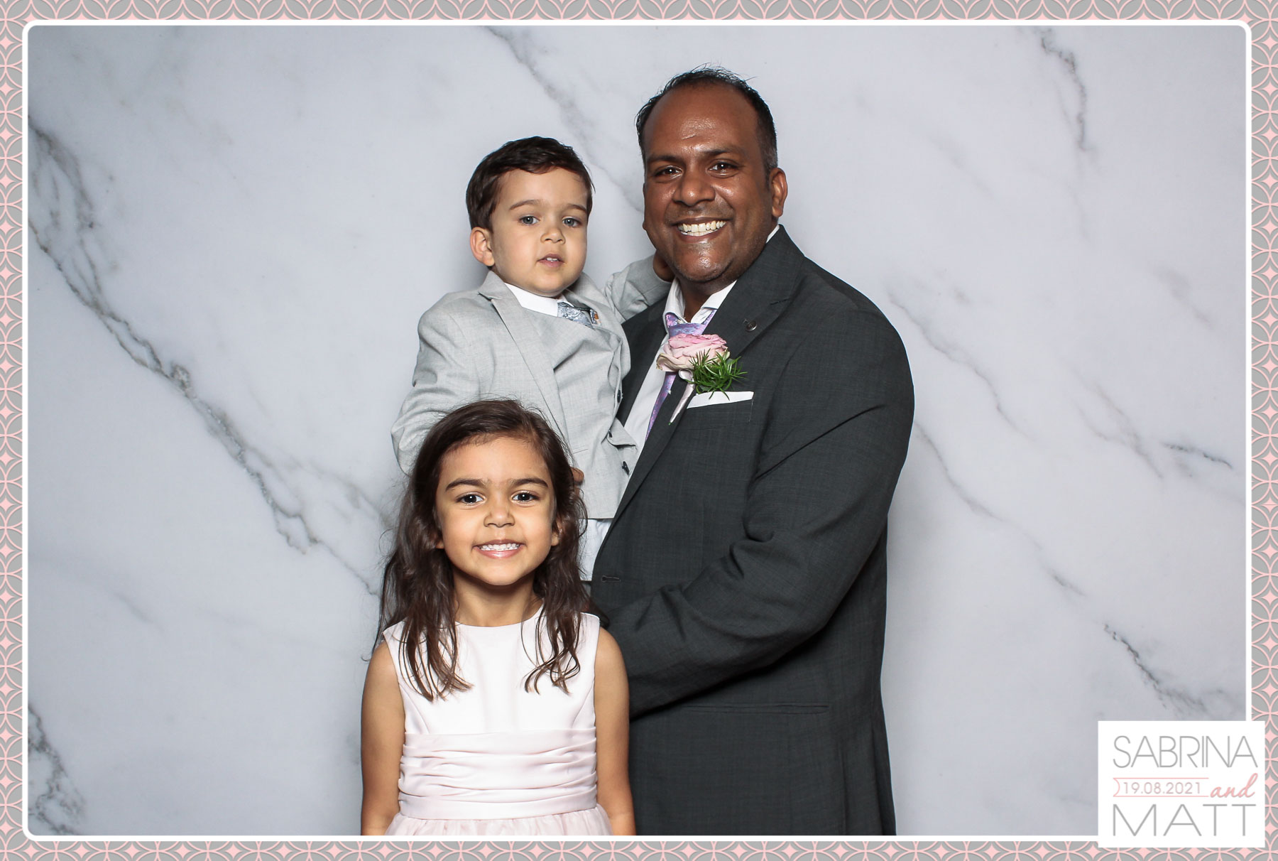 Sabrina and Matt Wedding Party | View more photos from the event at gallery.freshbooths.com/u/FreshBooths/Sabrina-and-Matt-Wedding-Party