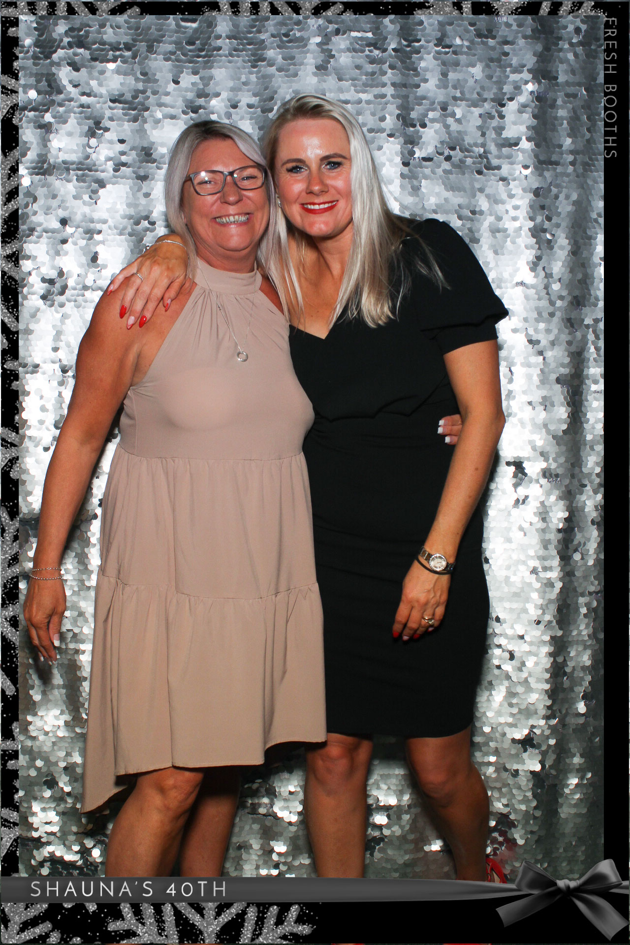 Shauna's 40th | View more photos from the event at gallery.freshbooths.com/u/FreshBooths/Shaunas-40th