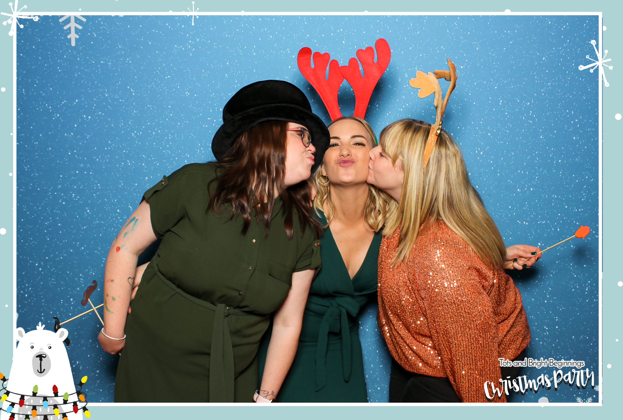 TOTS Christmas Party - Classic Open Booth | View more photos from the event at gallery.freshbooths.com/u/FreshBooths/TOTS-Christmas-Party-Classic-Open-Booth