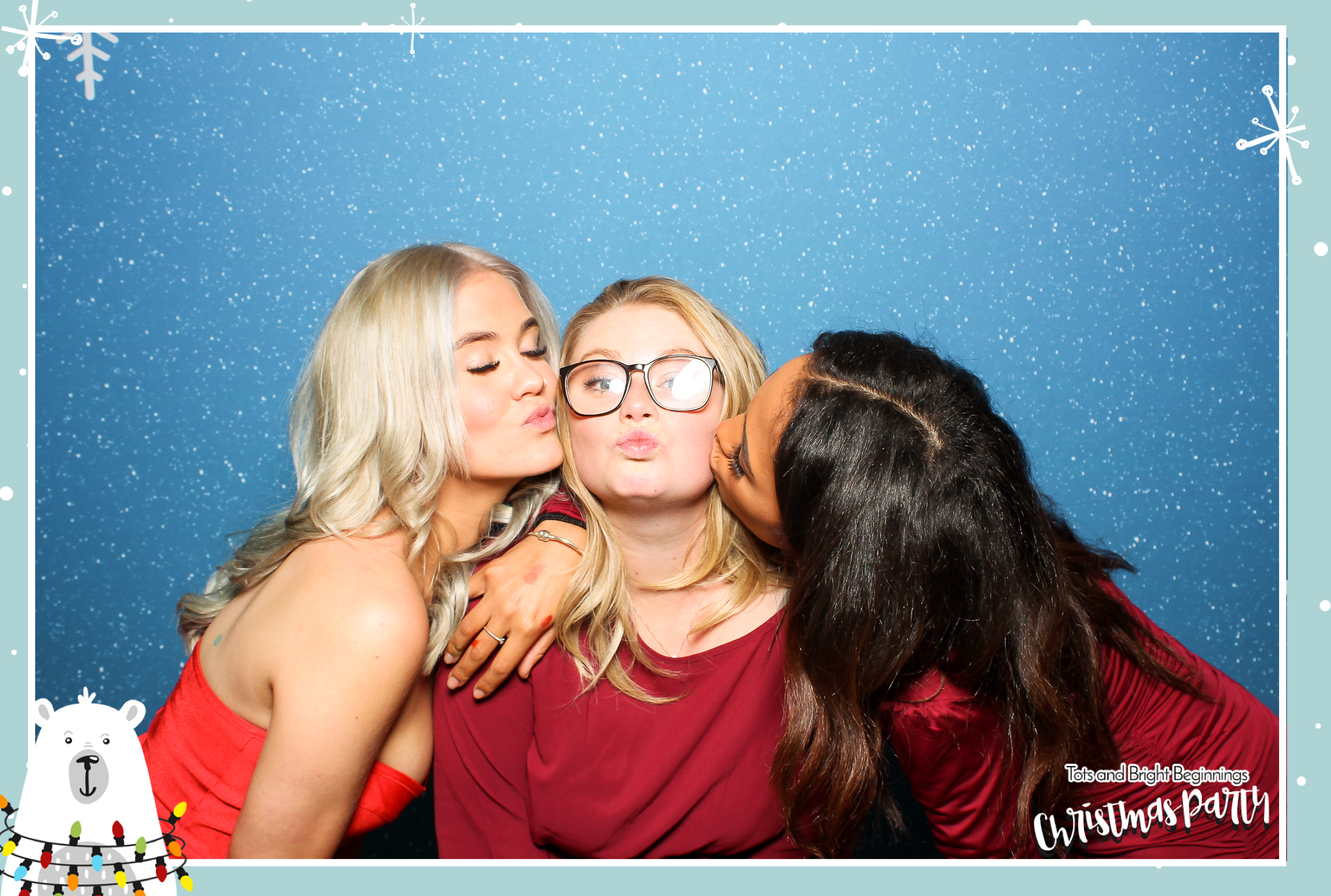TOTS Christmas Party - Classic Open Booth | View more photos from the event at gallery.freshbooths.com/u/FreshBooths/TOTS-Christmas-Party-Classic-Open-Booth
