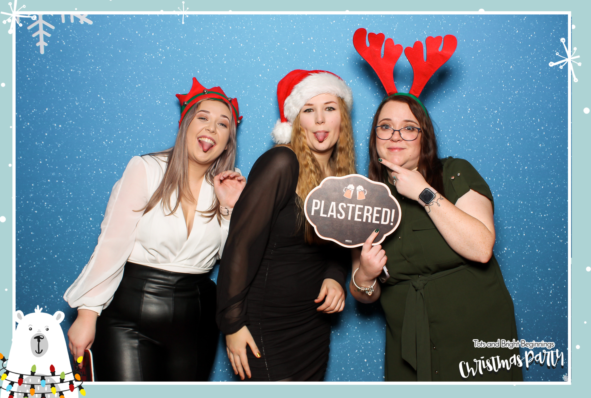 TOTS Christmas Party - Classic Open Booth | View more photos from the event at gallery.freshbooths.com/u/FreshBooths/TOTS-Christmas-Party-Classic-Open-Booth