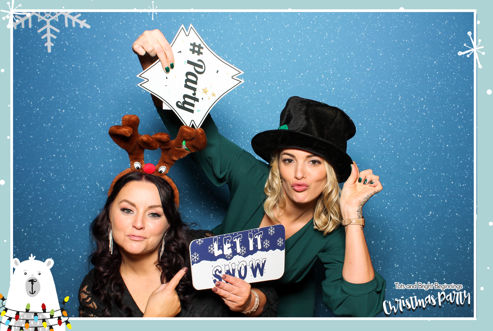 TOTS Christmas Party - Classic Open Booth | View more photos from the event at gallery.freshbooths.com/u/FreshBooths/TOTS-Christmas-Party-Classic-Open-Booth