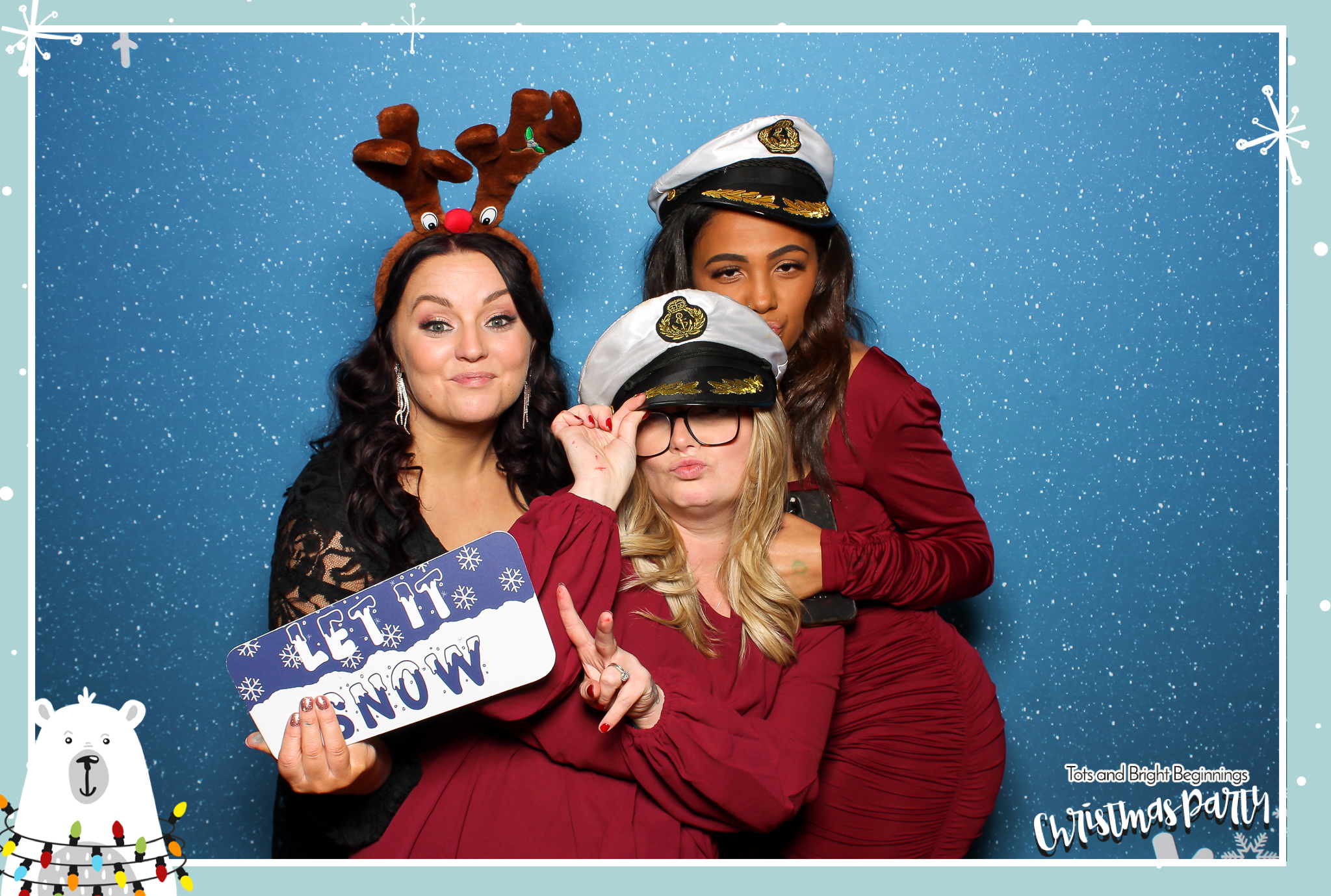 TOTS Christmas Party - Classic Open Booth | View more photos from the event at gallery.freshbooths.com/u/FreshBooths/TOTS-Christmas-Party-Classic-Open-Booth