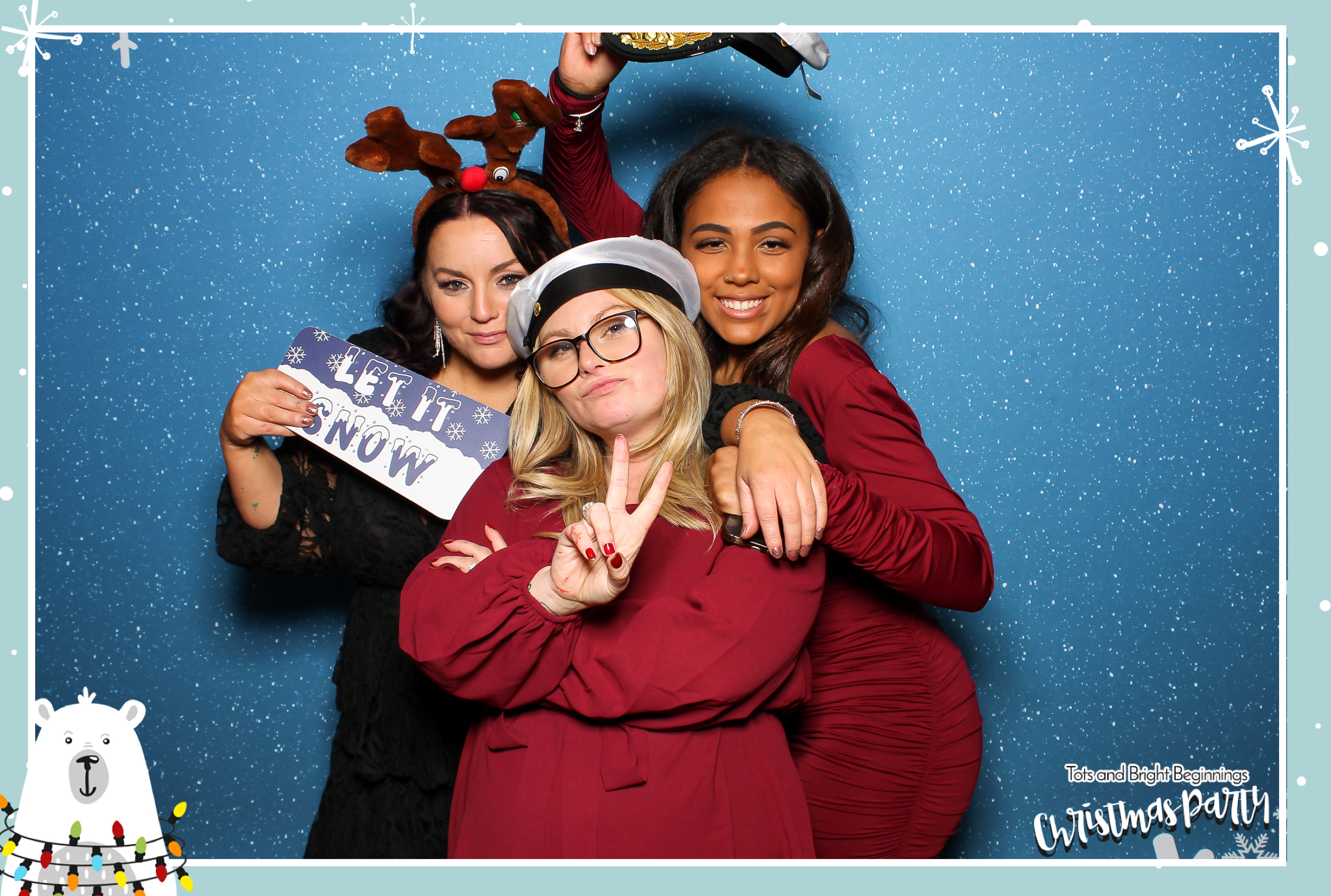TOTS Christmas Party - Classic Open Booth | View more photos from the event at gallery.freshbooths.com/u/FreshBooths/TOTS-Christmas-Party-Classic-Open-Booth