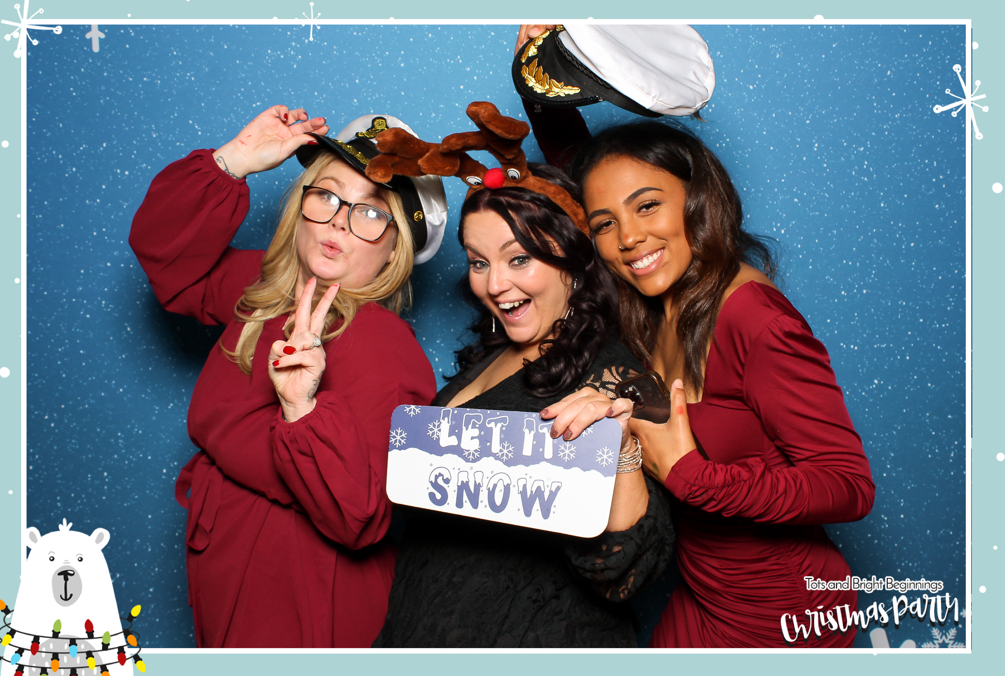 TOTS Christmas Party - Classic Open Booth | View more photos from the event at gallery.freshbooths.com/u/FreshBooths/TOTS-Christmas-Party-Classic-Open-Booth