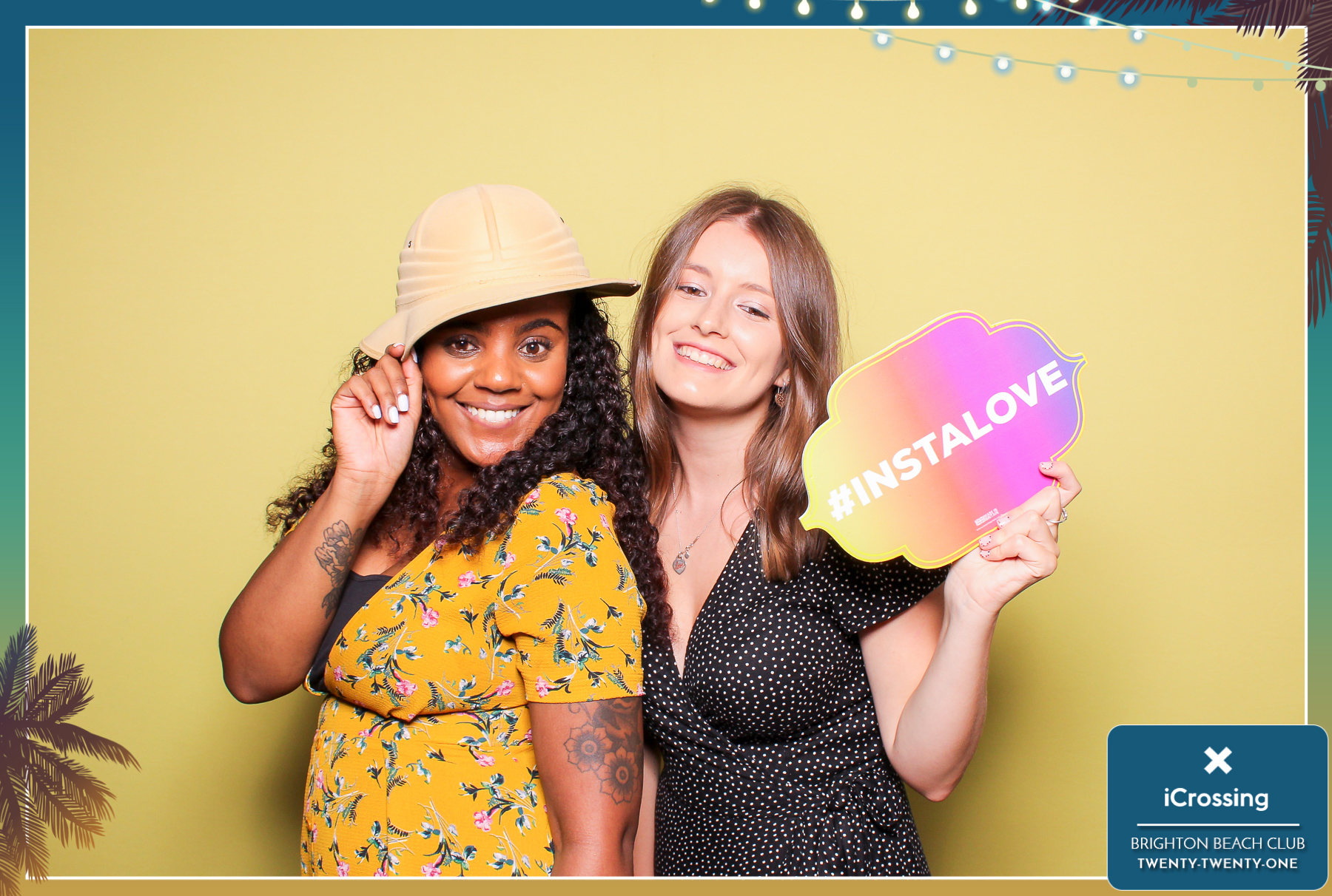 iCrossing Summer Party - Classic Open Booth | View more photos from the event at gallery.freshbooths.com/u/FreshBooths/iCrossing-Summer-Party-Classic-Open-Booth-0