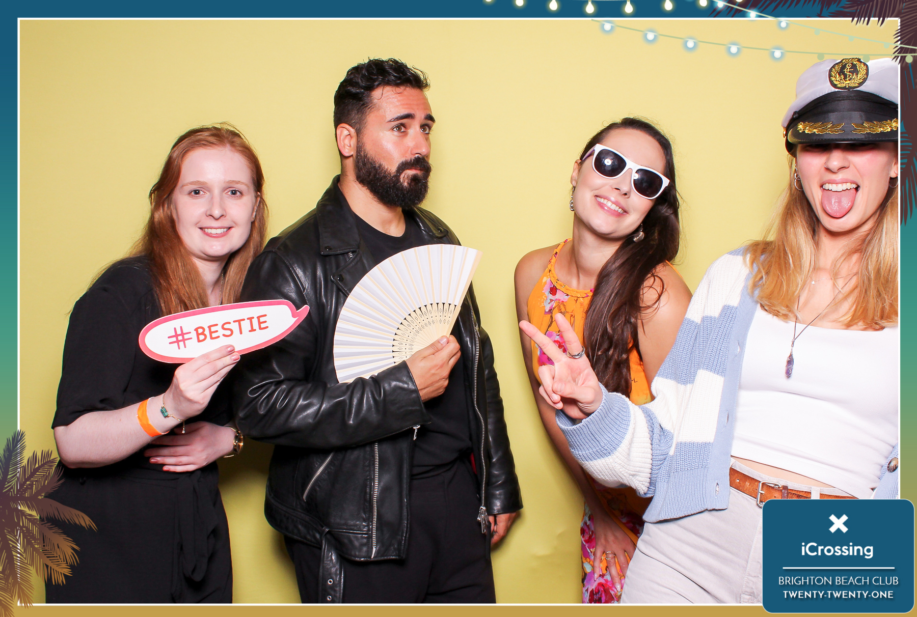 iCrossing Summer Party - Classic Open Booth | View more photos from the event at gallery.freshbooths.com/u/FreshBooths/iCrossing-Summer-Party-Classic-Open-Booth-0