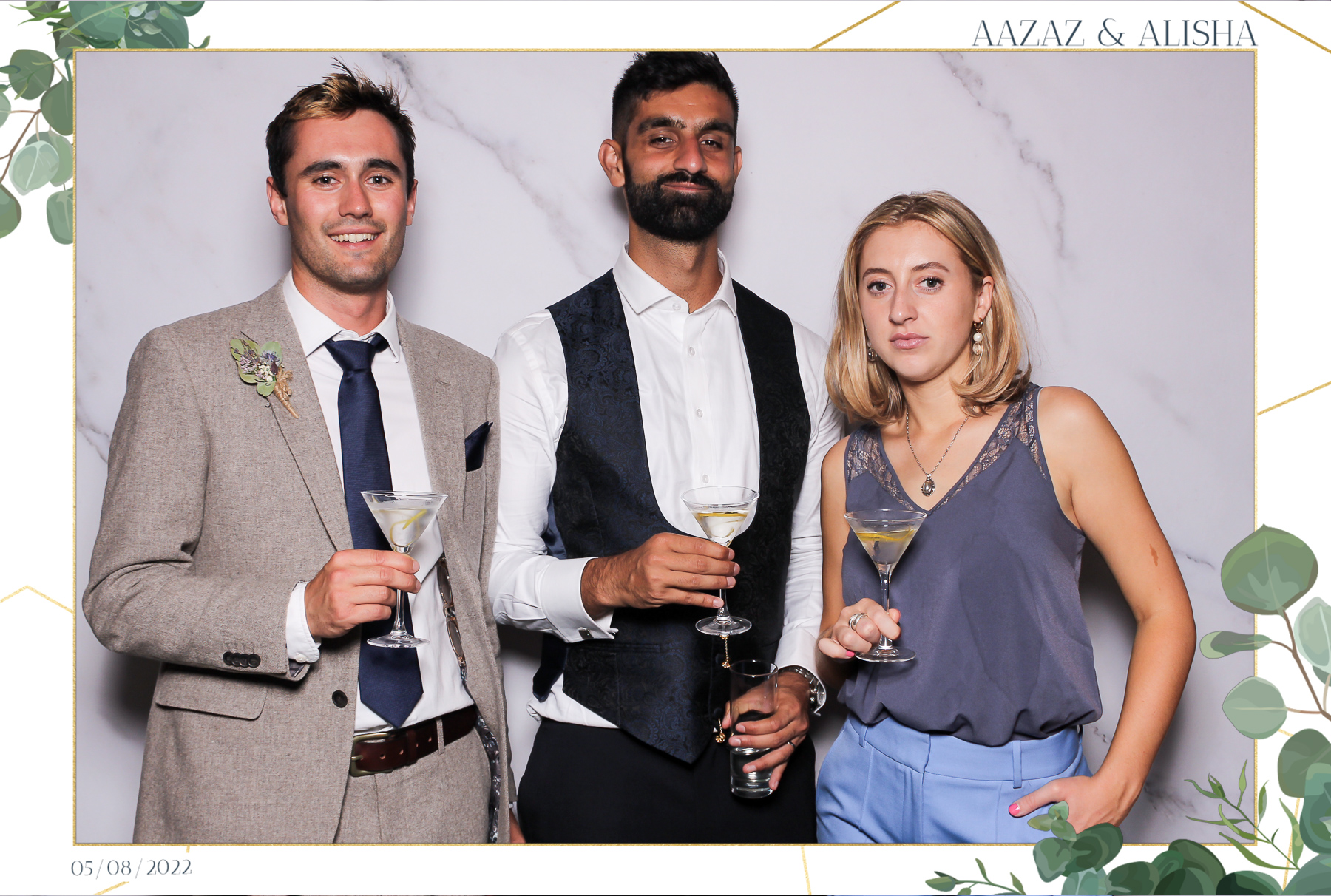 Aazaz & Alisha - Classic Open Booth | View more photos from the event at gallery.freshbooths.com/u/FreshBooths/Aazaz-Alisha-Classic-Open-Booth