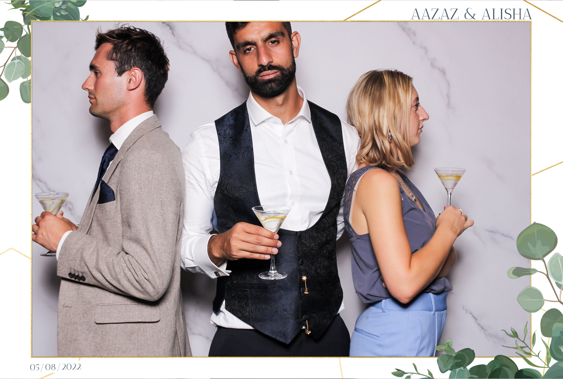 Aazaz & Alisha - Classic Open Booth | View more photos from the event at gallery.freshbooths.com/u/FreshBooths/Aazaz-Alisha-Classic-Open-Booth