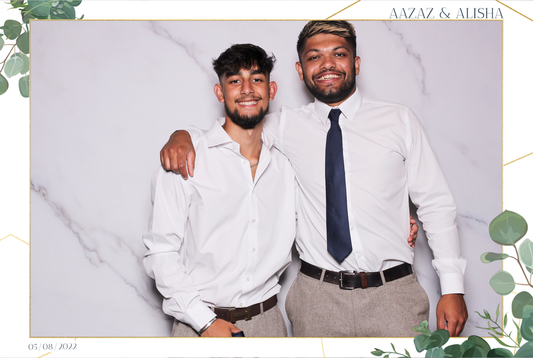 Aazaz & Alisha - Classic Open Booth | View more photos from the event at gallery.freshbooths.com/u/FreshBooths/Aazaz-Alisha-Classic-Open-Booth