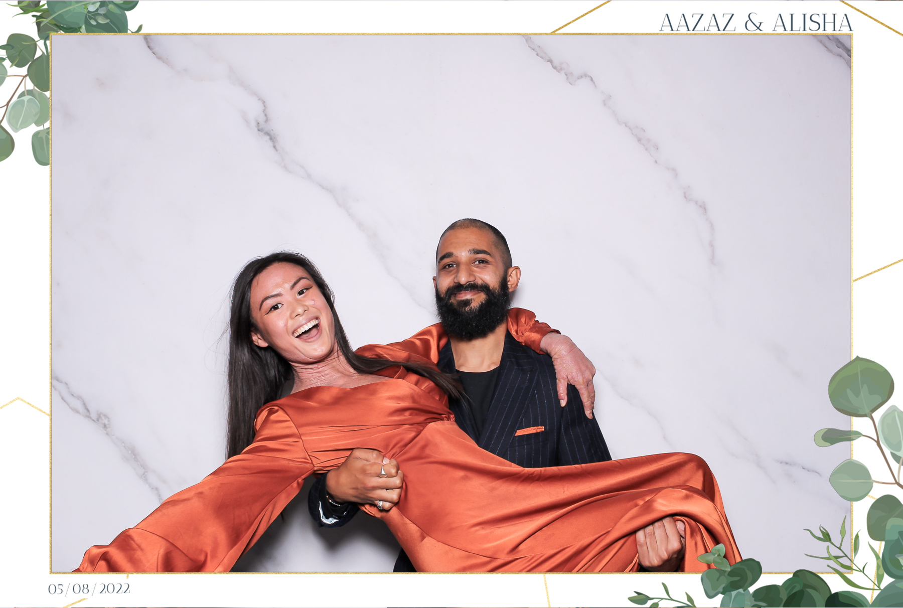 Aazaz & Alisha - Classic Open Booth | View more photos from the event at gallery.freshbooths.com/u/FreshBooths/Aazaz-Alisha-Classic-Open-Booth