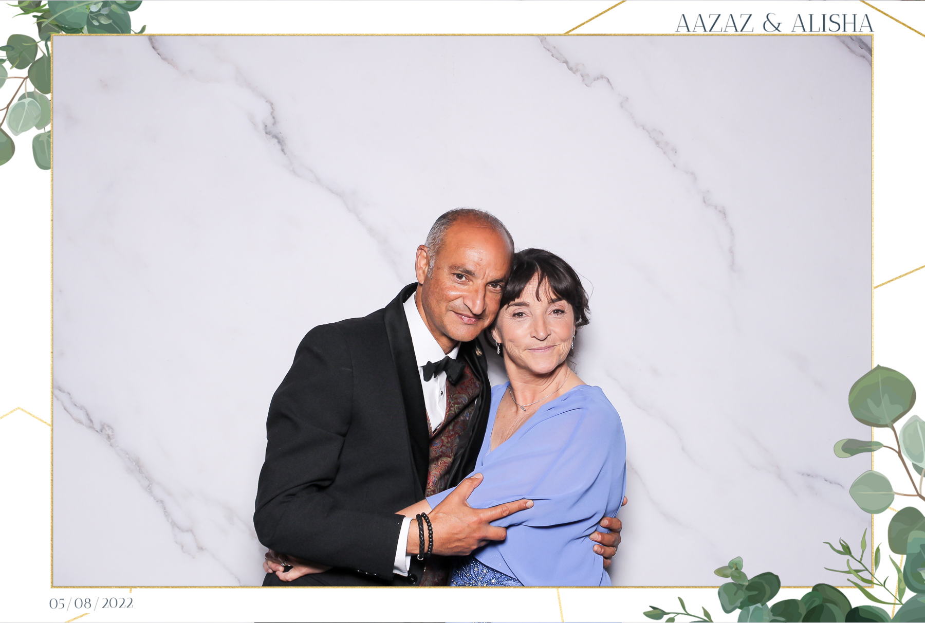 Aazaz & Alisha - Classic Open Booth | View more photos from the event at gallery.freshbooths.com/u/FreshBooths/Aazaz-Alisha-Classic-Open-Booth