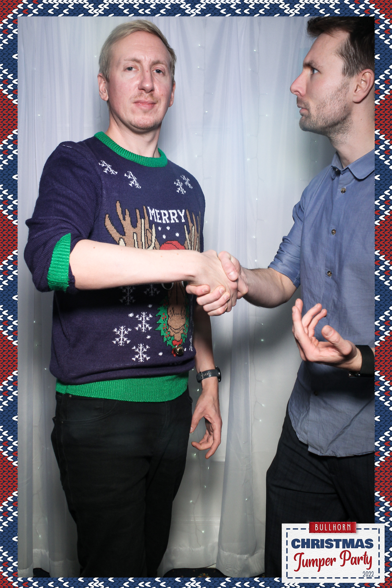 Bullhorn Xmas Party - Selfie Mirror | View more photos from the event at gallery.freshbooths.com/u/FreshBooths/Bullhorn-Xmas-Party-Selfie-Mirror