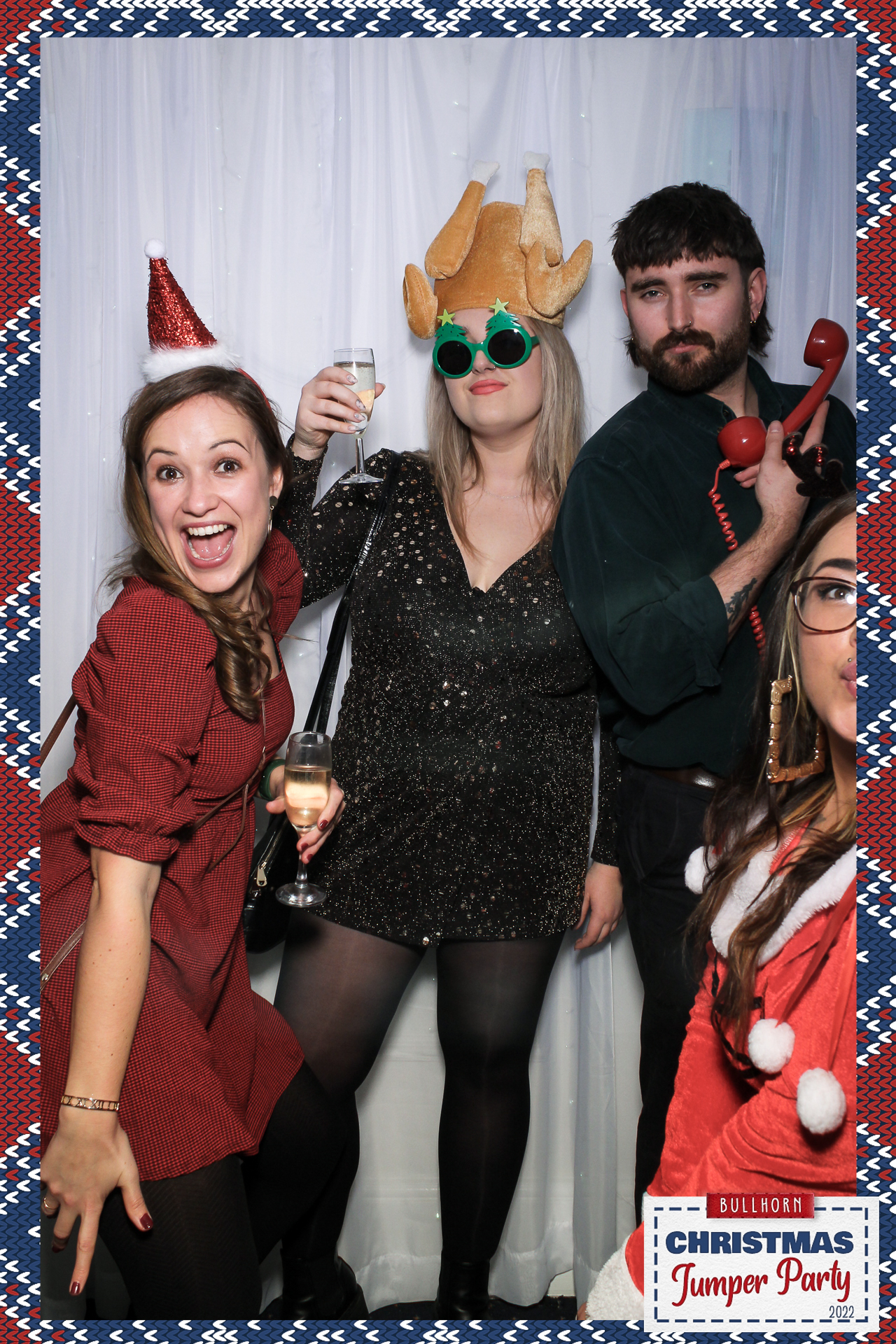Bullhorn Xmas Party - Selfie Mirror | View more photos from the event at gallery.freshbooths.com/u/FreshBooths/Bullhorn-Xmas-Party-Selfie-Mirror