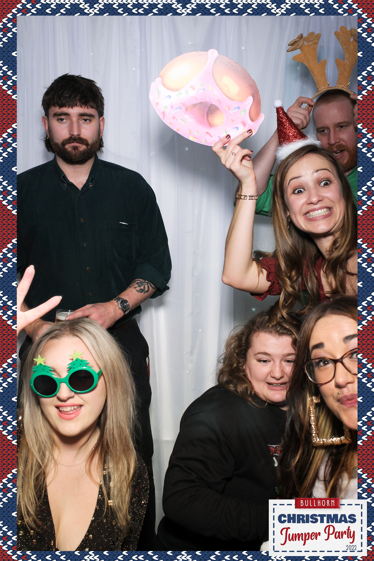 Bullhorn Xmas Party - Selfie Mirror | View more photos from the event at gallery.freshbooths.com/u/FreshBooths/Bullhorn-Xmas-Party-Selfie-Mirror